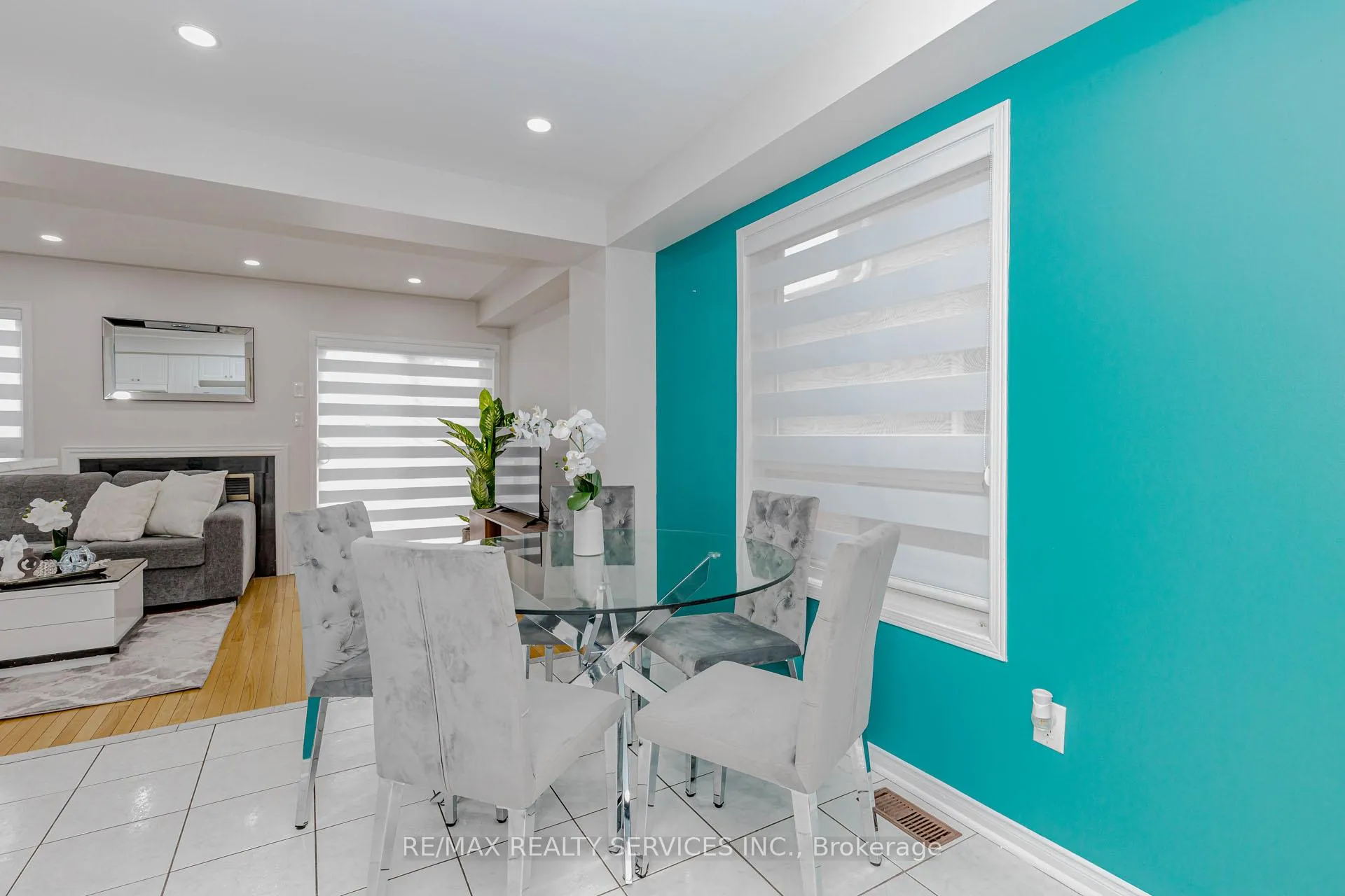 Photo 8 of 102 Sand Cherry Crescent, Brampton, Sandringham-Wellington — HOMEH