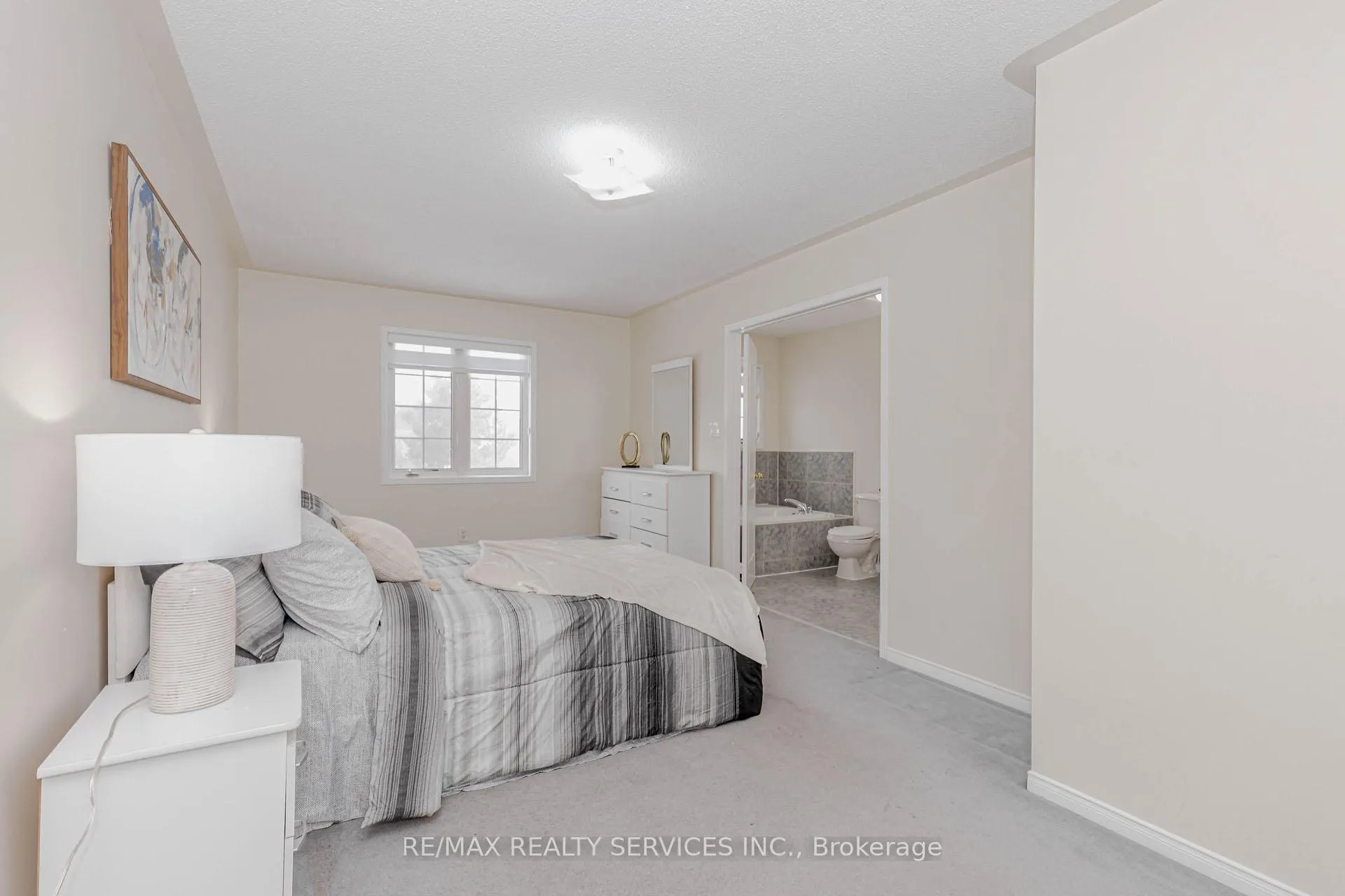Photo 23 of 102 Sand Cherry Crescent, Brampton, Sandringham-Wellington — HOMEH