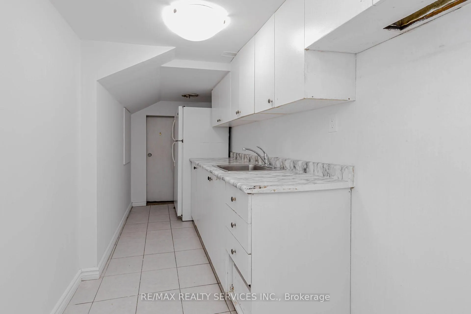 Photo 43 of 102 Sand Cherry Crescent, Brampton, Sandringham-Wellington — HOMEH