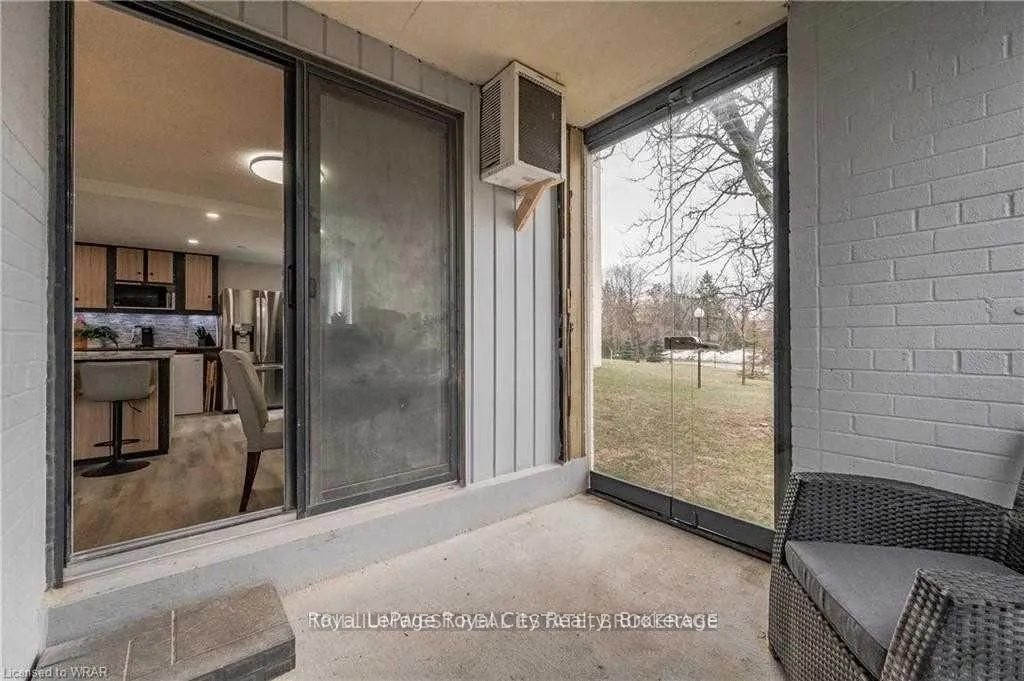 Photo 11 of Unit 105, 19 Woodlawn Road E, Guelph, Riverside Park — HOMEH