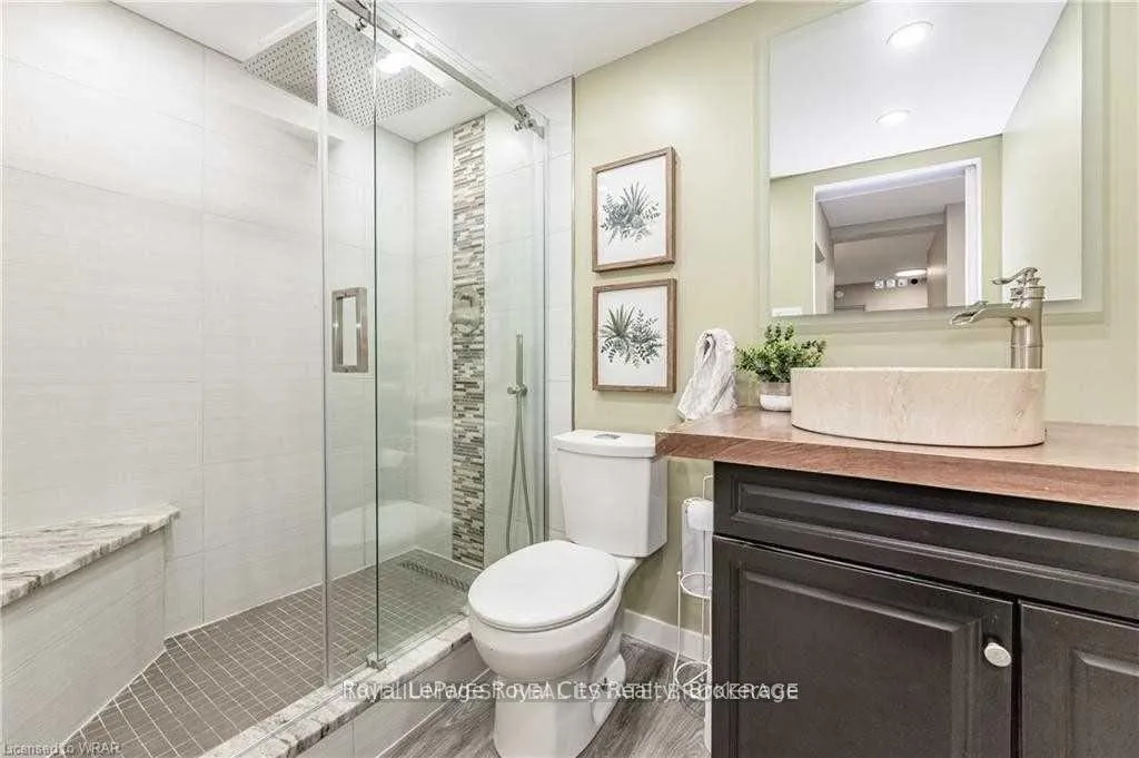 Photo 14 of Unit 105, 19 Woodlawn Road E, Guelph, Riverside Park — HOMEH