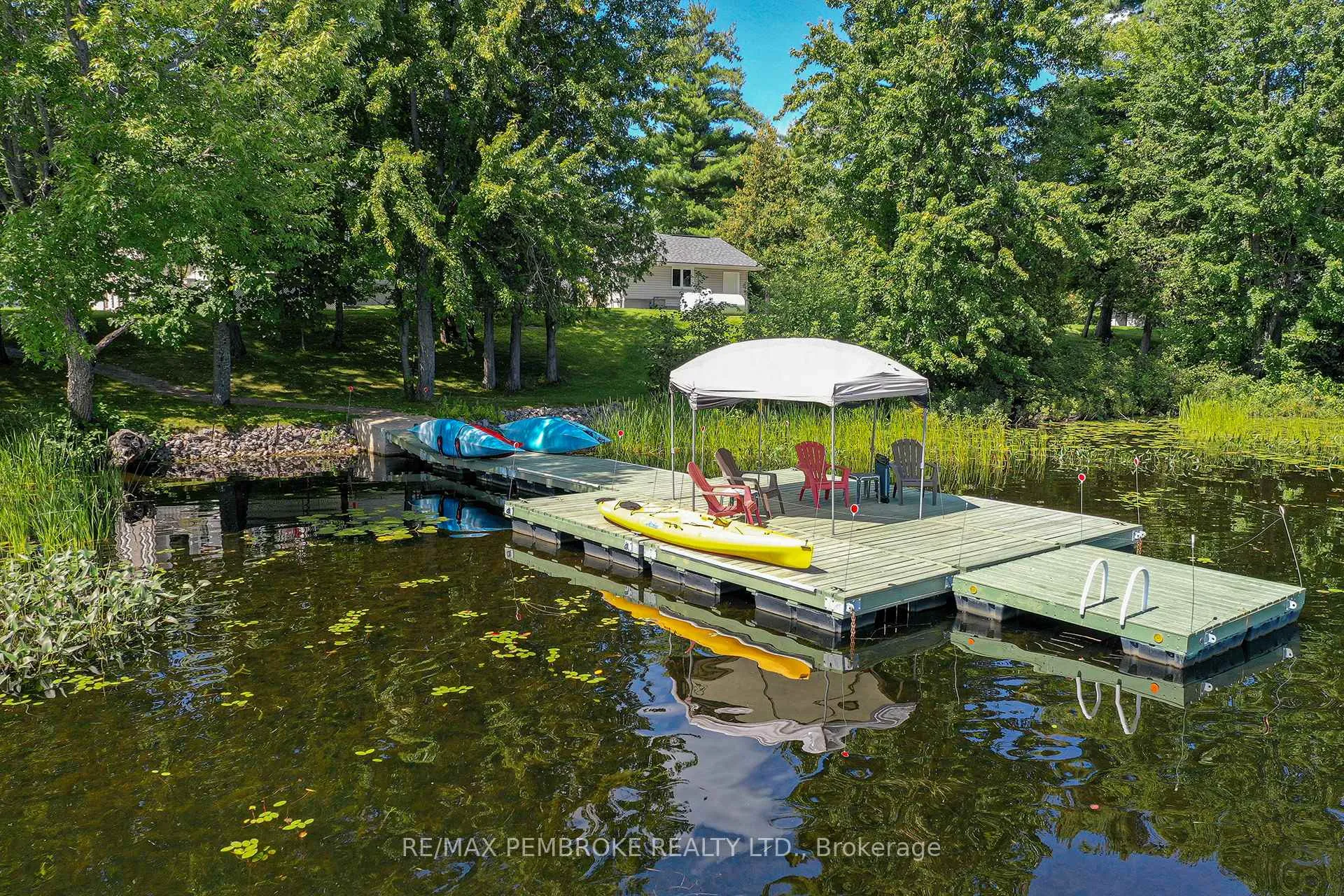 Photo 43 of 115 Island View Drive, North Algona Wilberforce, North Algona/Wilberforce Twp — HOMEH