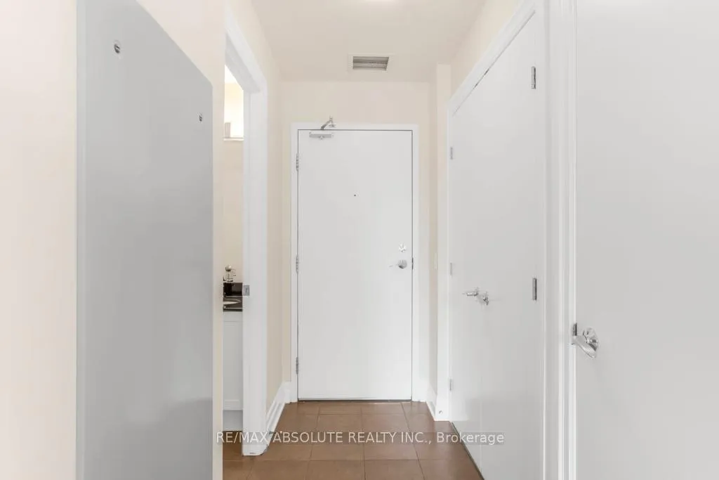 Photo 4 of Unit 508, 245 Kent Street, Ottawa, Ottawa Centre — HOMEH