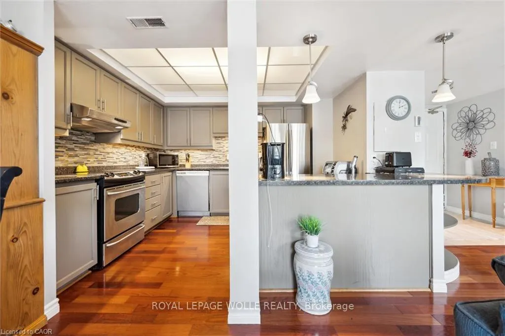 Photo 15 of Unit 204, 3267 King Street E, Kitchener, Chicopee/Freeport — HOMEH
