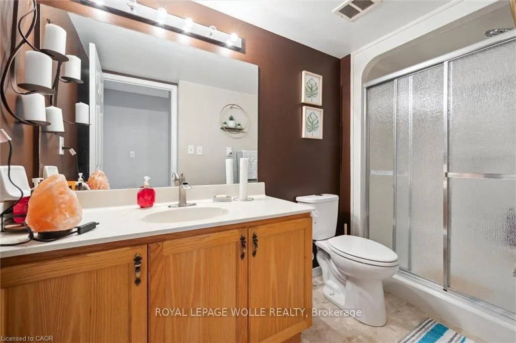 Photo 22 of Unit 204, 3267 King Street E, Kitchener, Chicopee/Freeport — HOMEH
