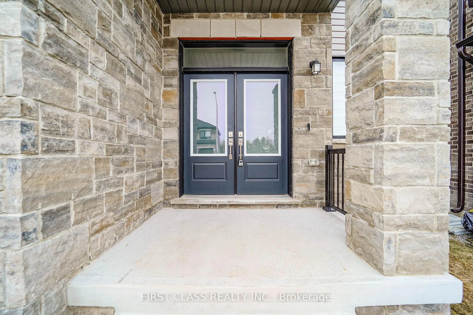 Photo 34 of 101 Thicketwood Avenue, Barrie, Rural Barrie Southeast — HOMEH