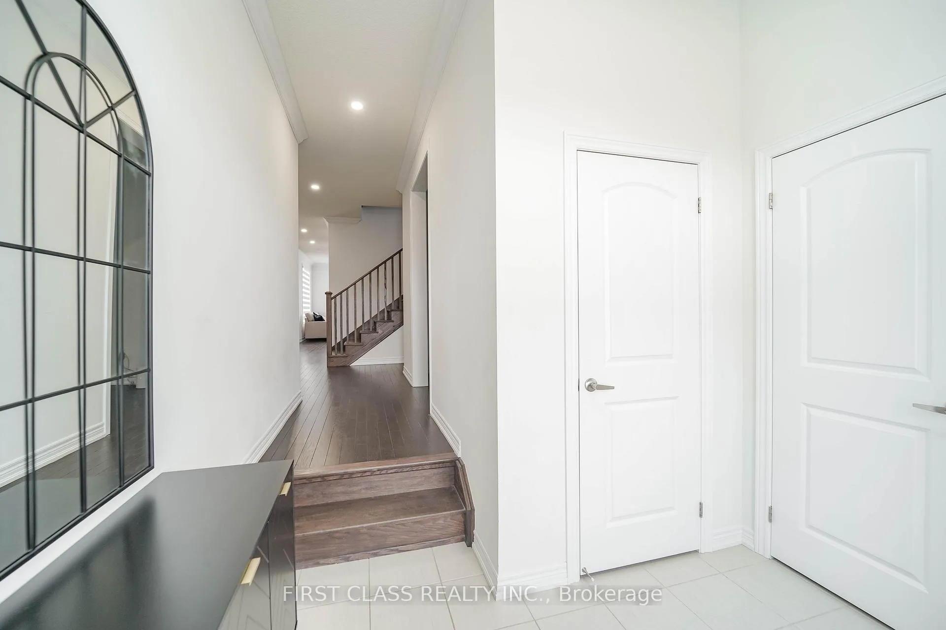 Photo 36 of 101 Thicketwood Avenue, Barrie, Rural Barrie Southeast — HOMEH