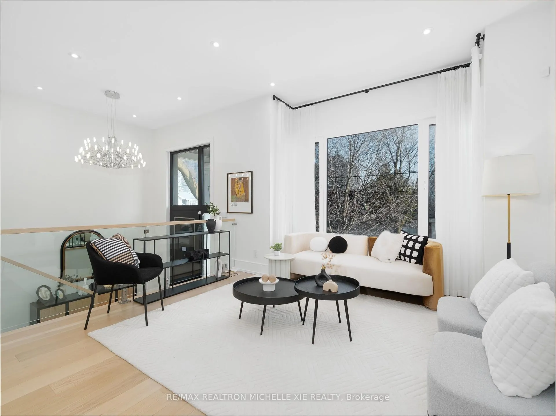 Photo 2 of 132 Duplex Avenue, Toronto, Yonge-Eglinton — HOMEH