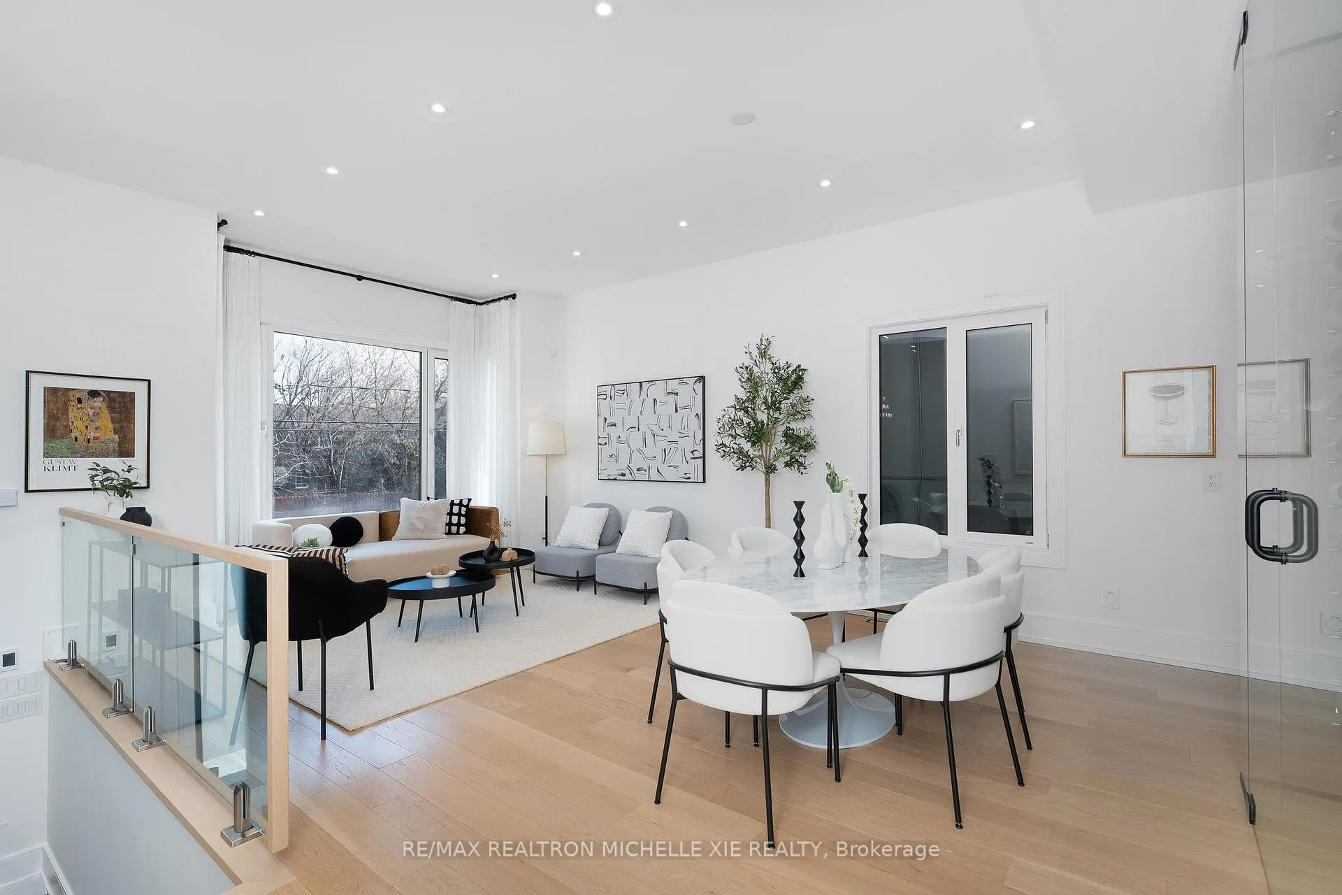 Photo 7 of 132 Duplex Avenue, Toronto, Yonge-Eglinton — HOMEH
