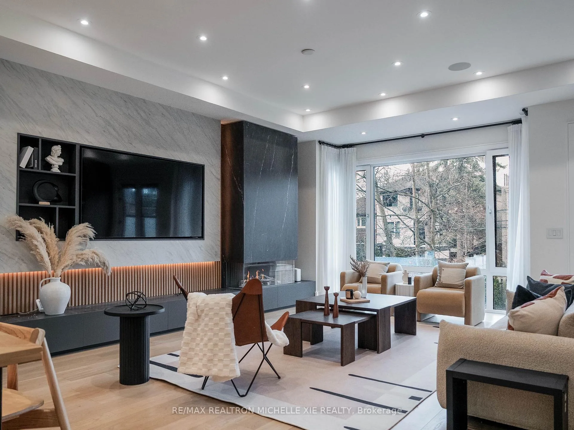 Photo 18 of 132 Duplex Avenue, Toronto, Yonge-Eglinton — HOMEH