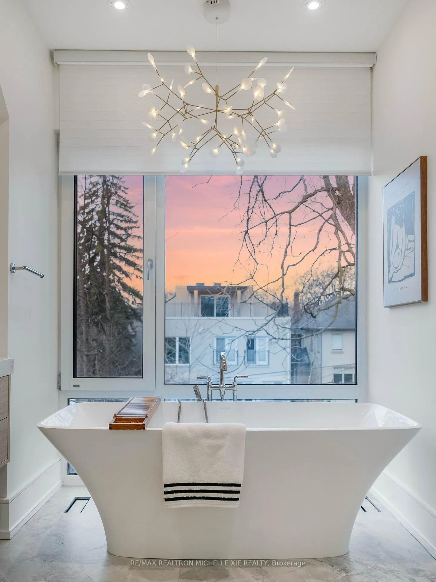 Photo 30 of 132 Duplex Avenue, Toronto, Yonge-Eglinton — HOMEH