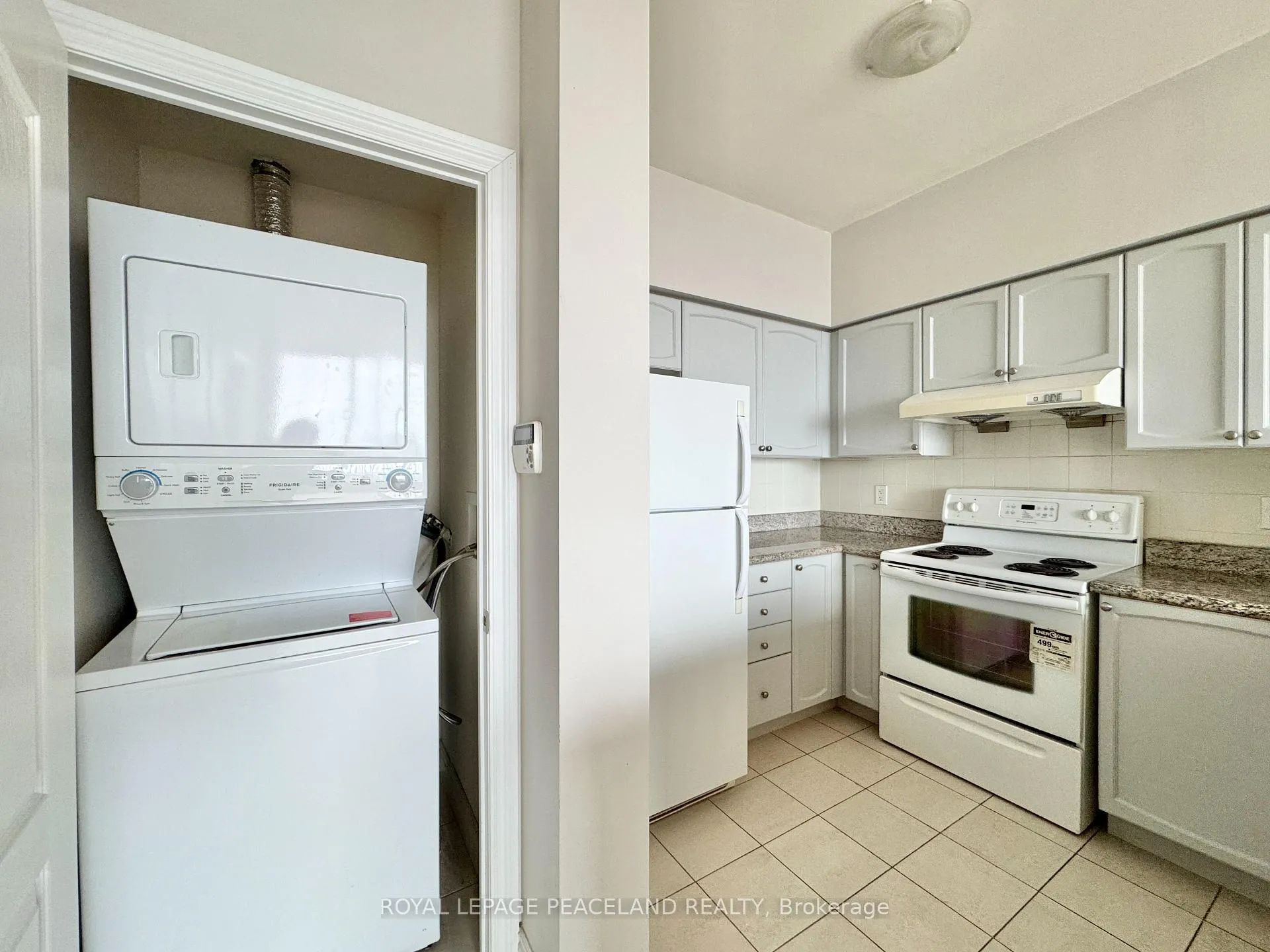 Photo 8 of Unit Ph3707, 60 Brian Harrison Way, Scarborough, Bendale — HOMEH