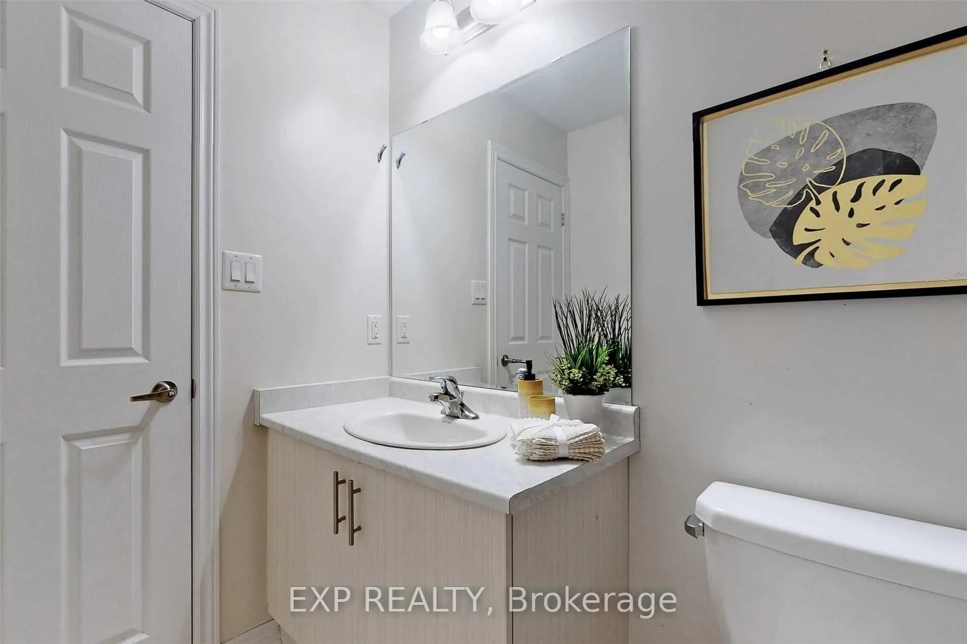 Photo 17 of Unit 26, 420 Linden Drive, Cambridge, Preston Heights — HOMEH