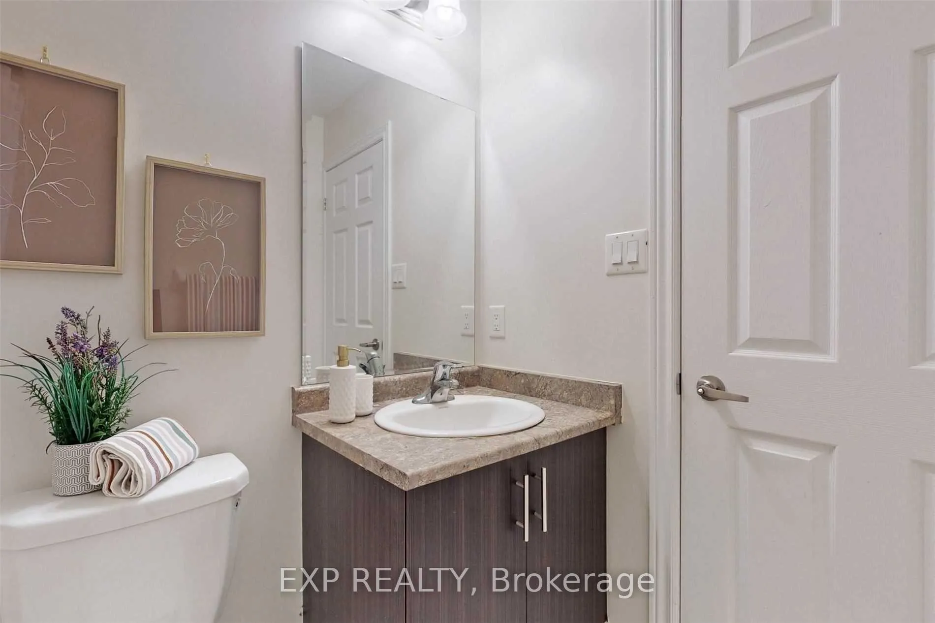 Photo 22 of Unit 26, 420 Linden Drive, Cambridge, Preston Heights — HOMEH