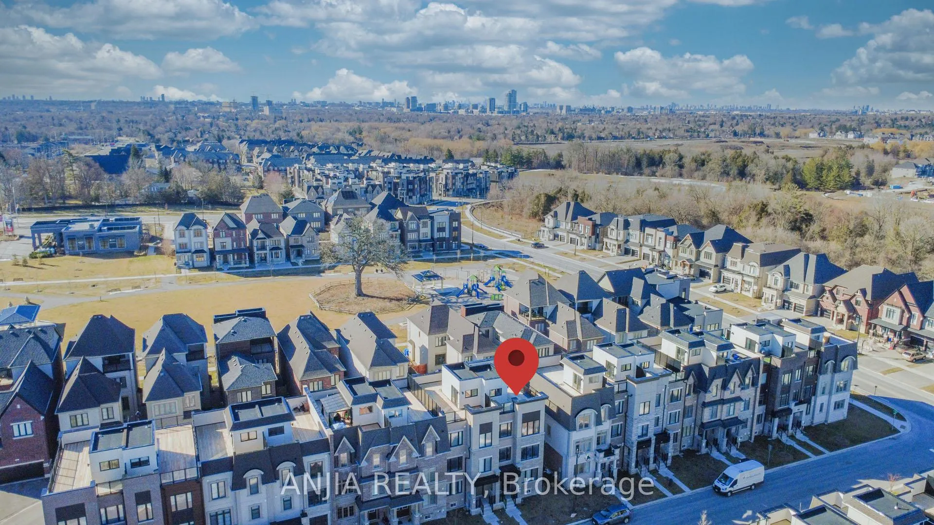 Photo 1 of 17 William Shearn Crescent S, Markham, Angus Glen — HOMEH