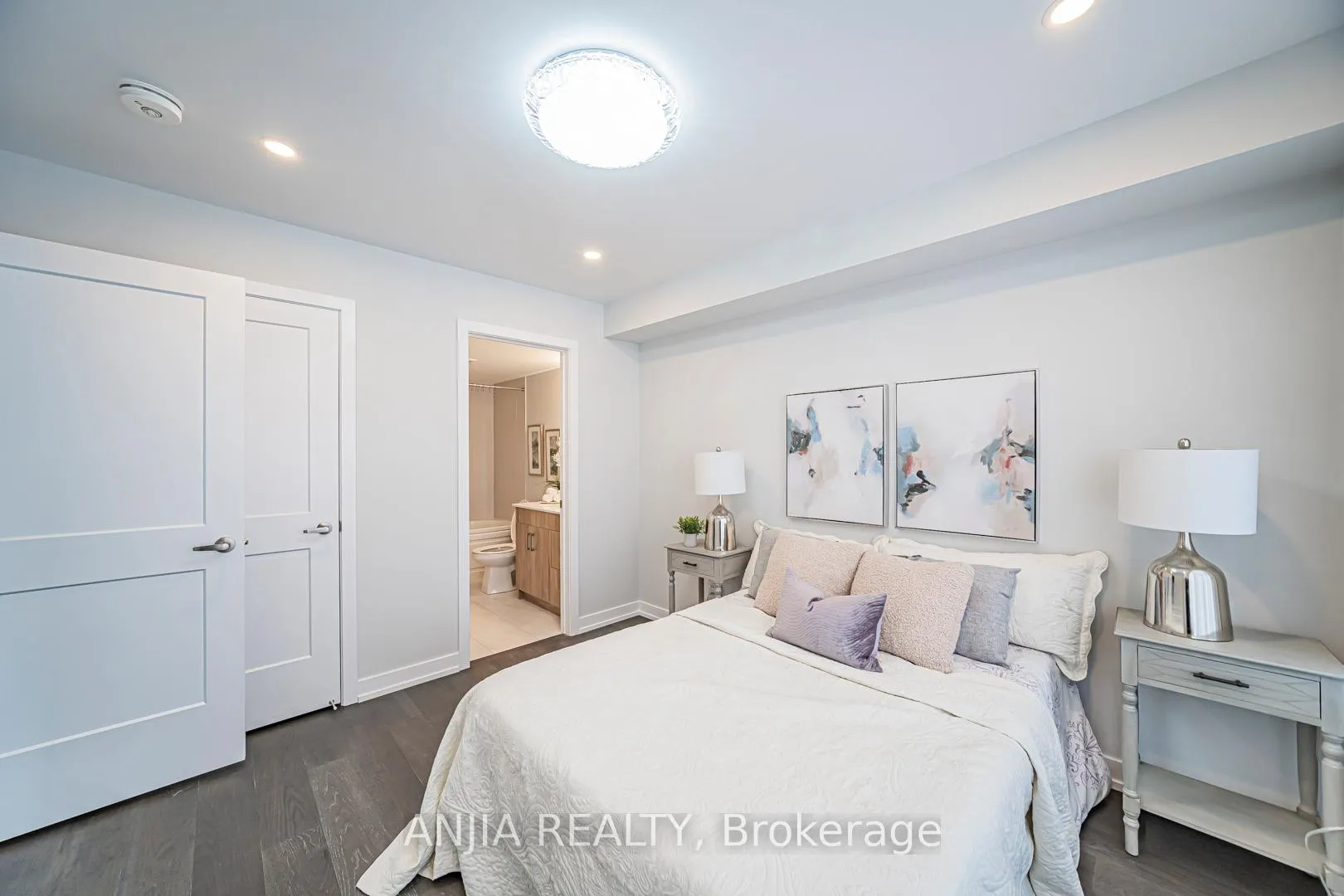 Photo 6 of 17 William Shearn Crescent S, Markham, Angus Glen — HOMEH