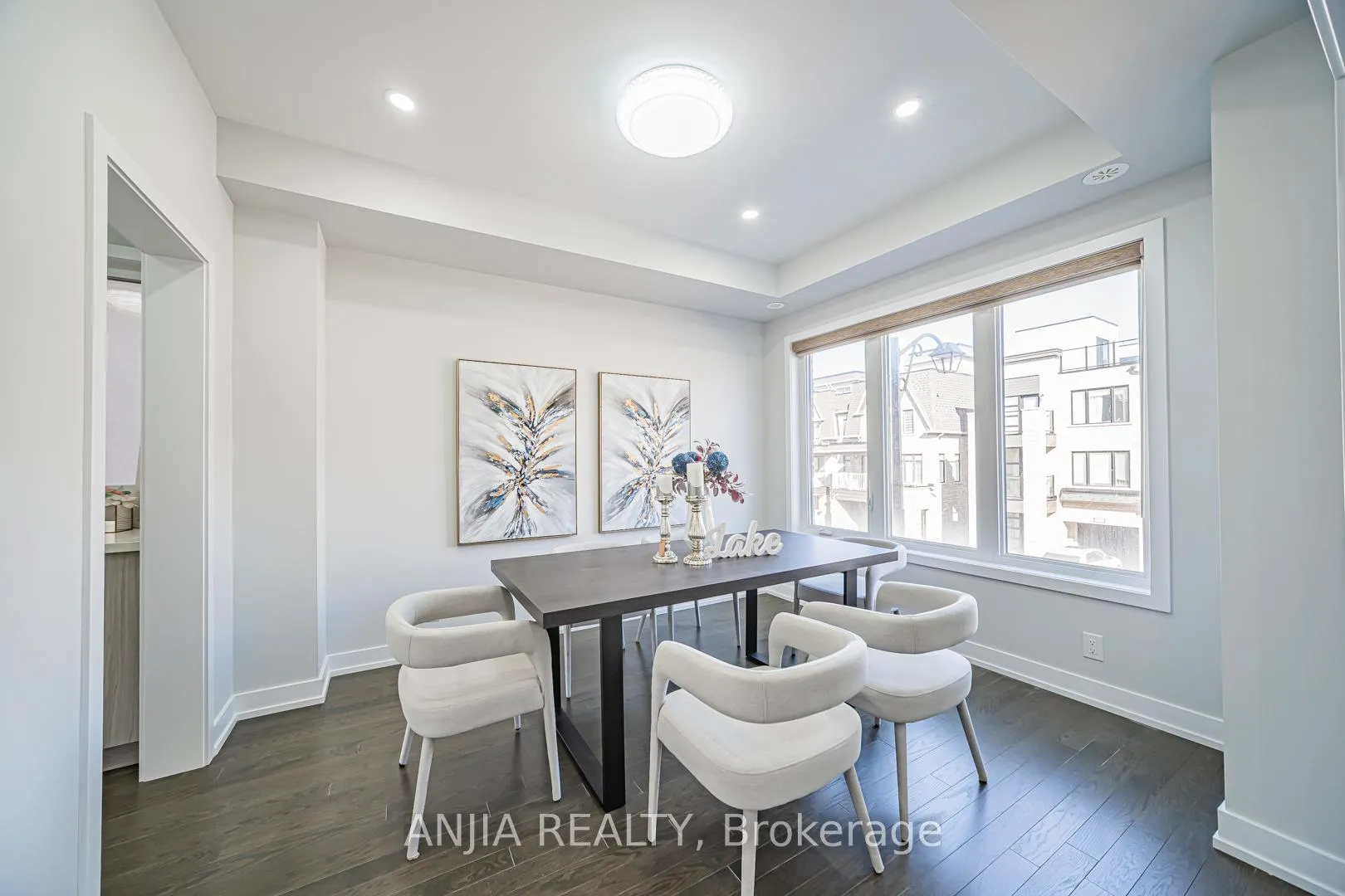 Photo 11 of 17 William Shearn Crescent S, Markham, Angus Glen — HOMEH