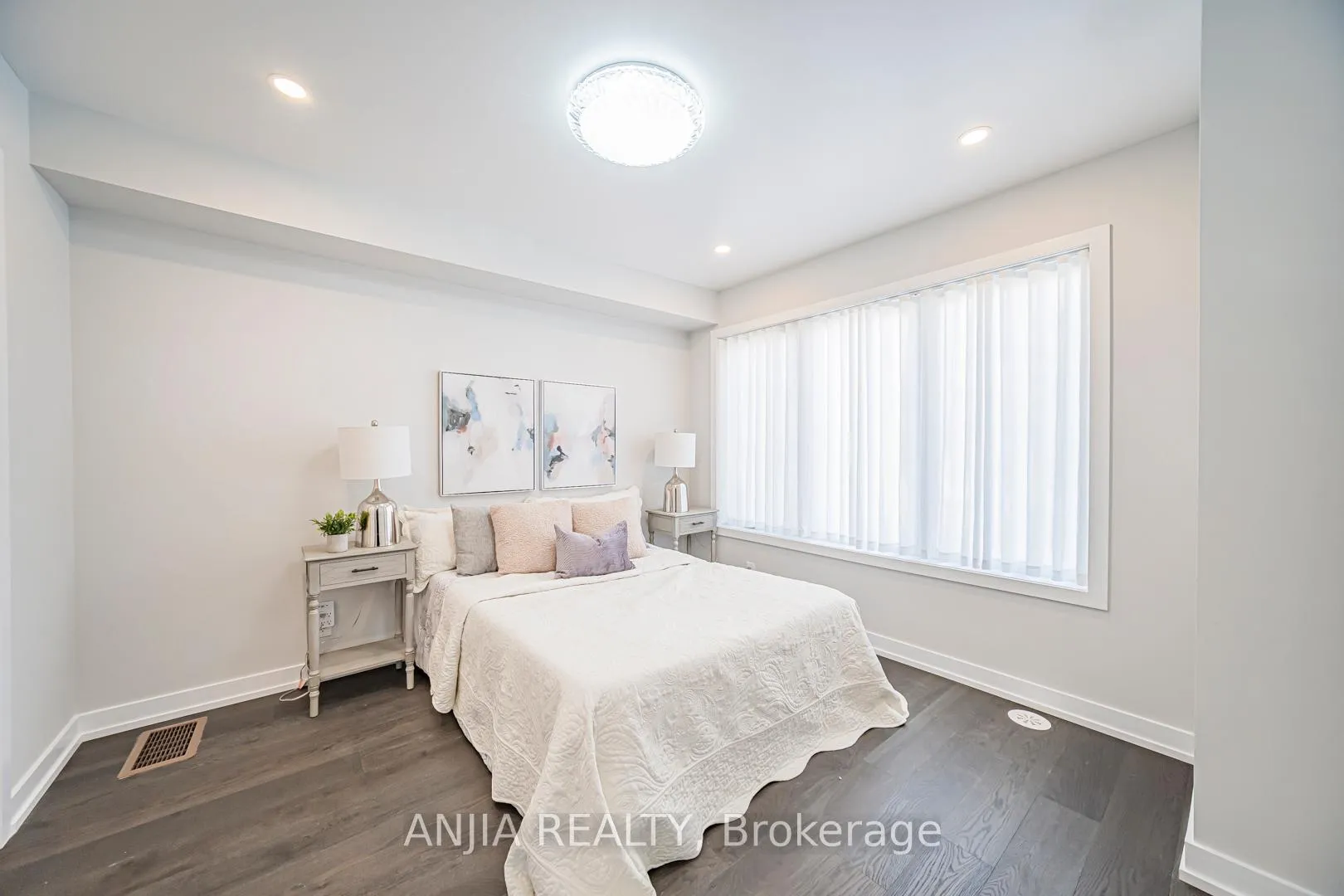 Photo 20 of 17 William Shearn Crescent S, Markham, Angus Glen — HOMEH