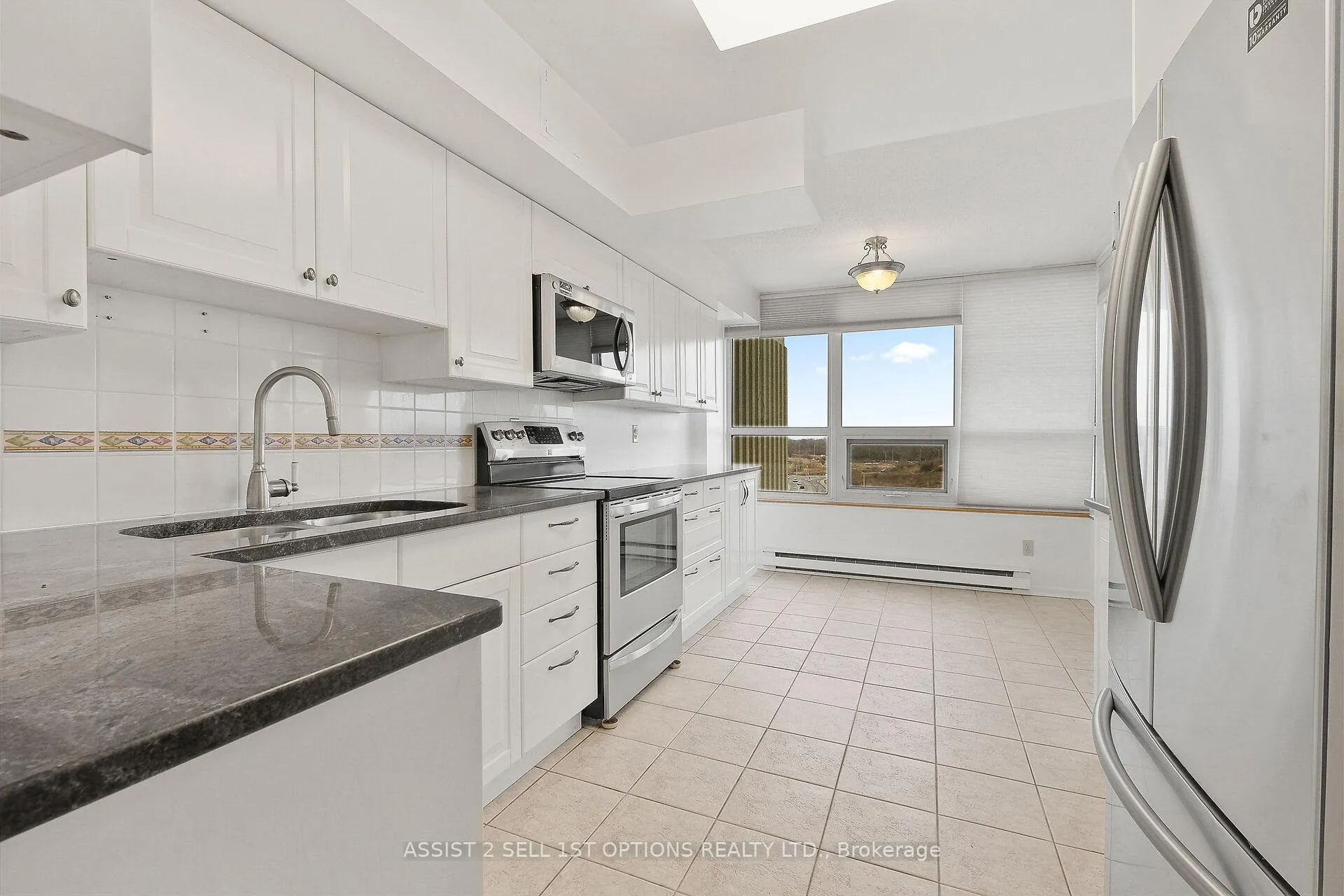 Photo 17 of Unit 807, 1500 Riverside Drive, Ottawa, Riverview Park — HOMEH