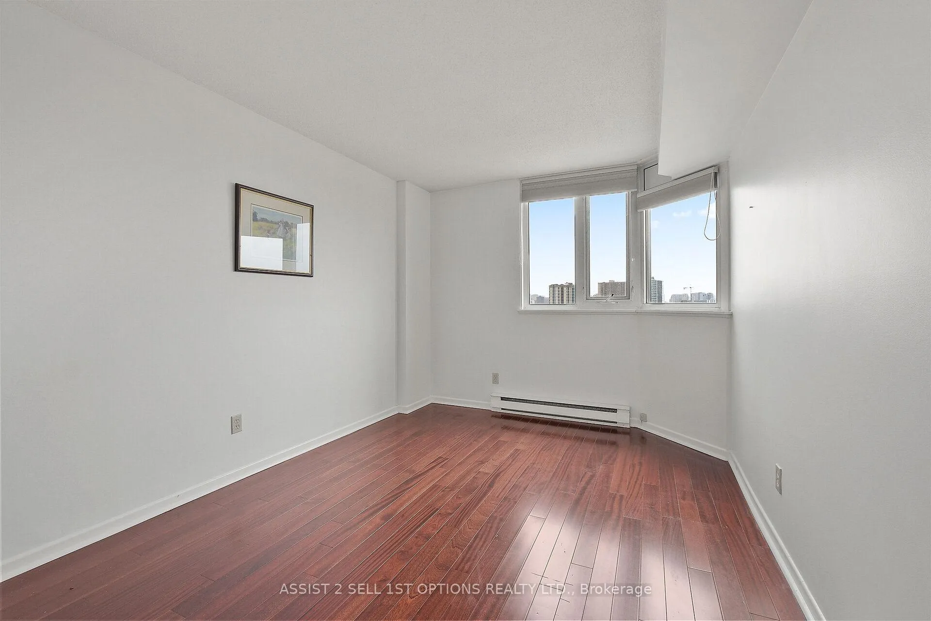 Photo 24 of Unit 807, 1500 Riverside Drive, Ottawa, Riverview Park — HOMEH