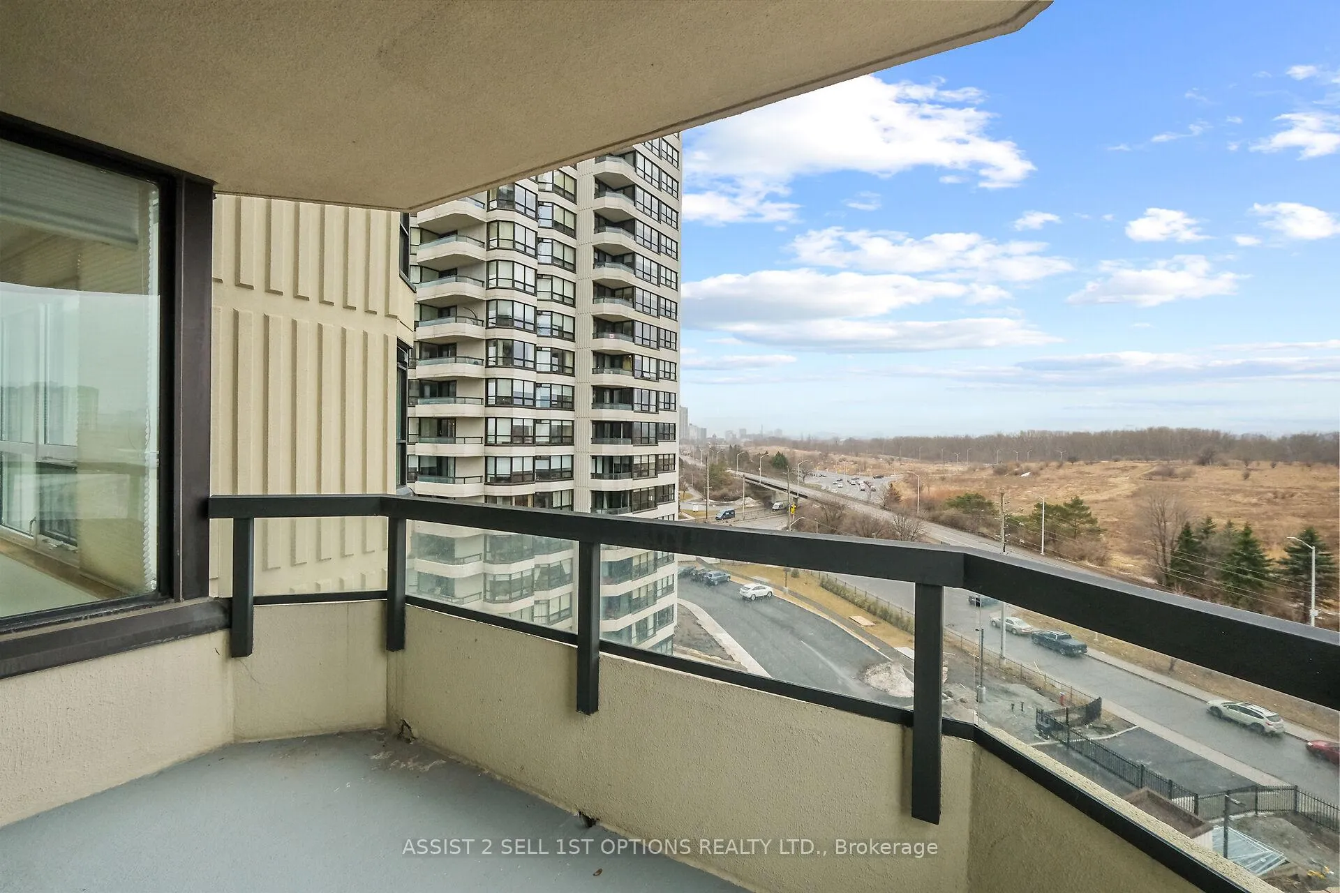 Photo 28 of Unit 807, 1500 Riverside Drive, Ottawa, Riverview Park — HOMEH