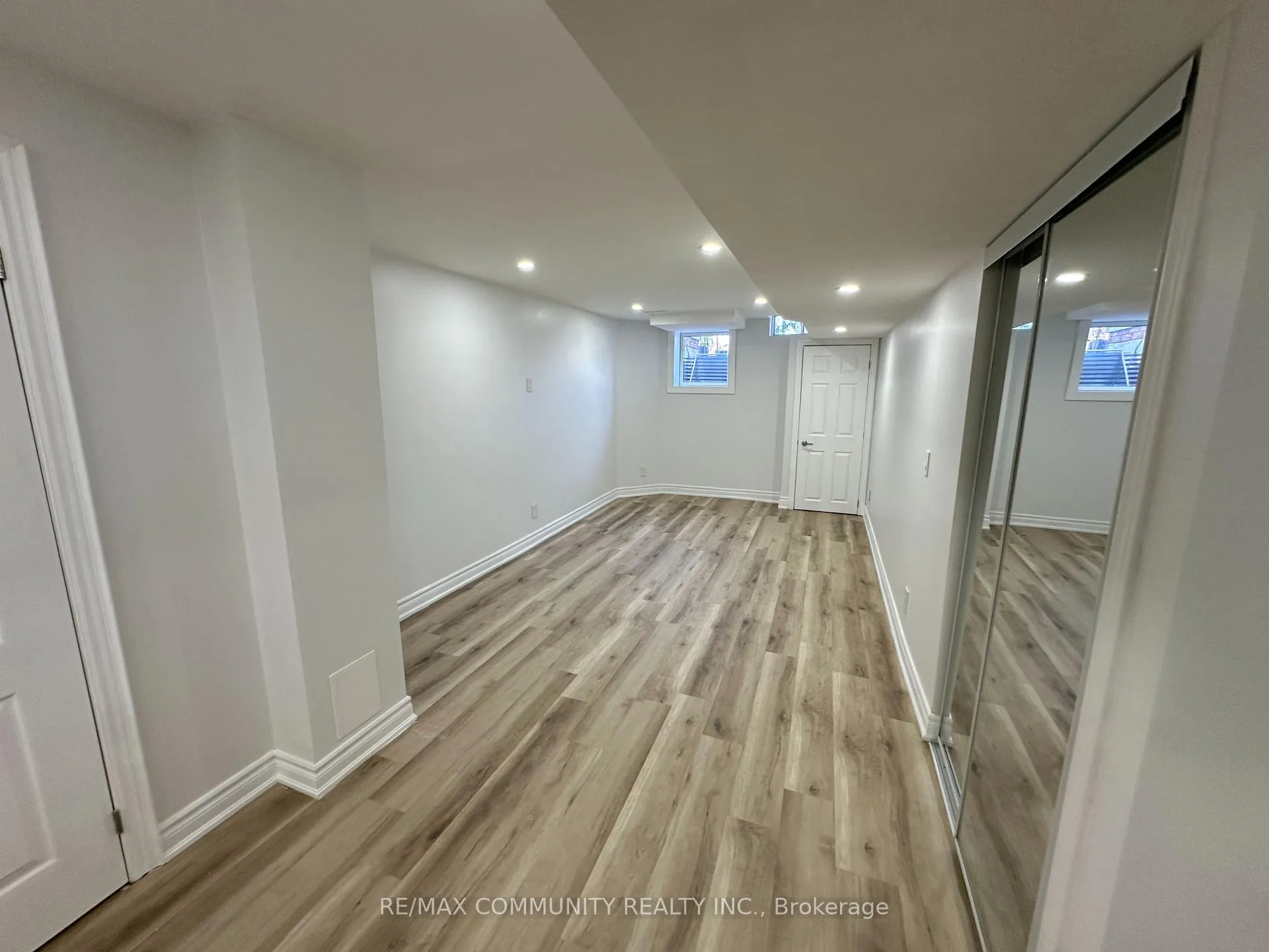 Photo 6 of Unit BASEMENT, 12 Ball Crescent, Whitby, Williamsburg — HOMEH