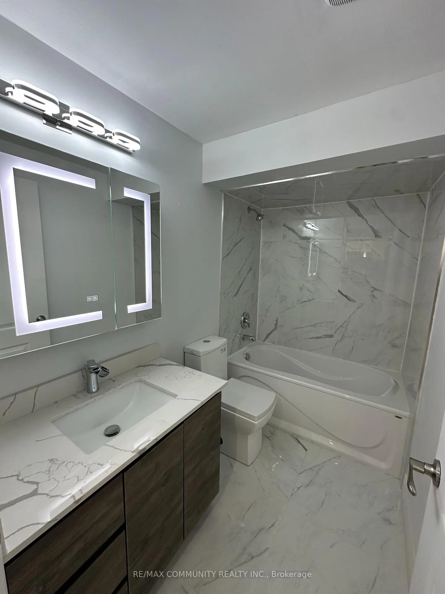 Photo 11 of Unit BASEMENT, 12 Ball Crescent, Whitby, Williamsburg — HOMEH