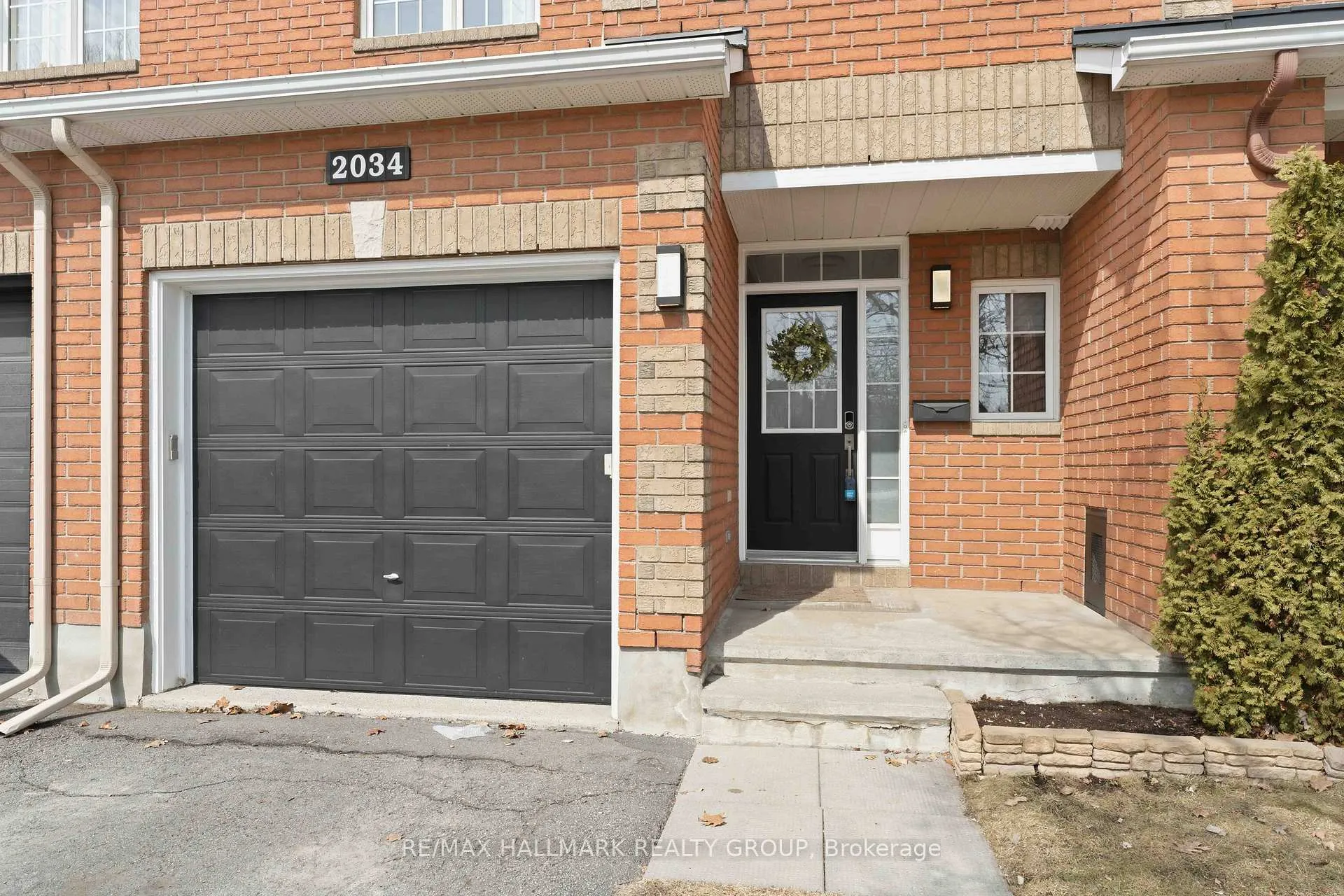 Photo 1 of 2034 Winsome Terrace, Ottawa, Fallingbrook/Gardenway South — HOMEH