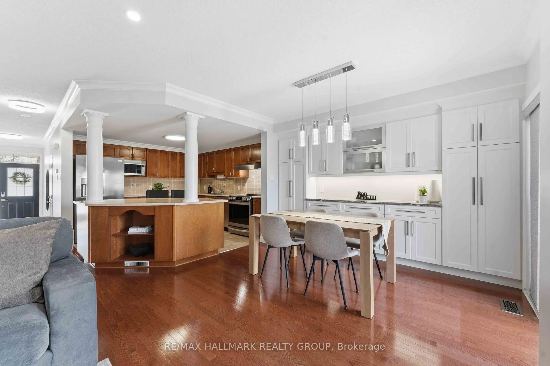 Photo 11 of 2034 Winsome Terrace, Ottawa, Fallingbrook/Gardenway South — HOMEH