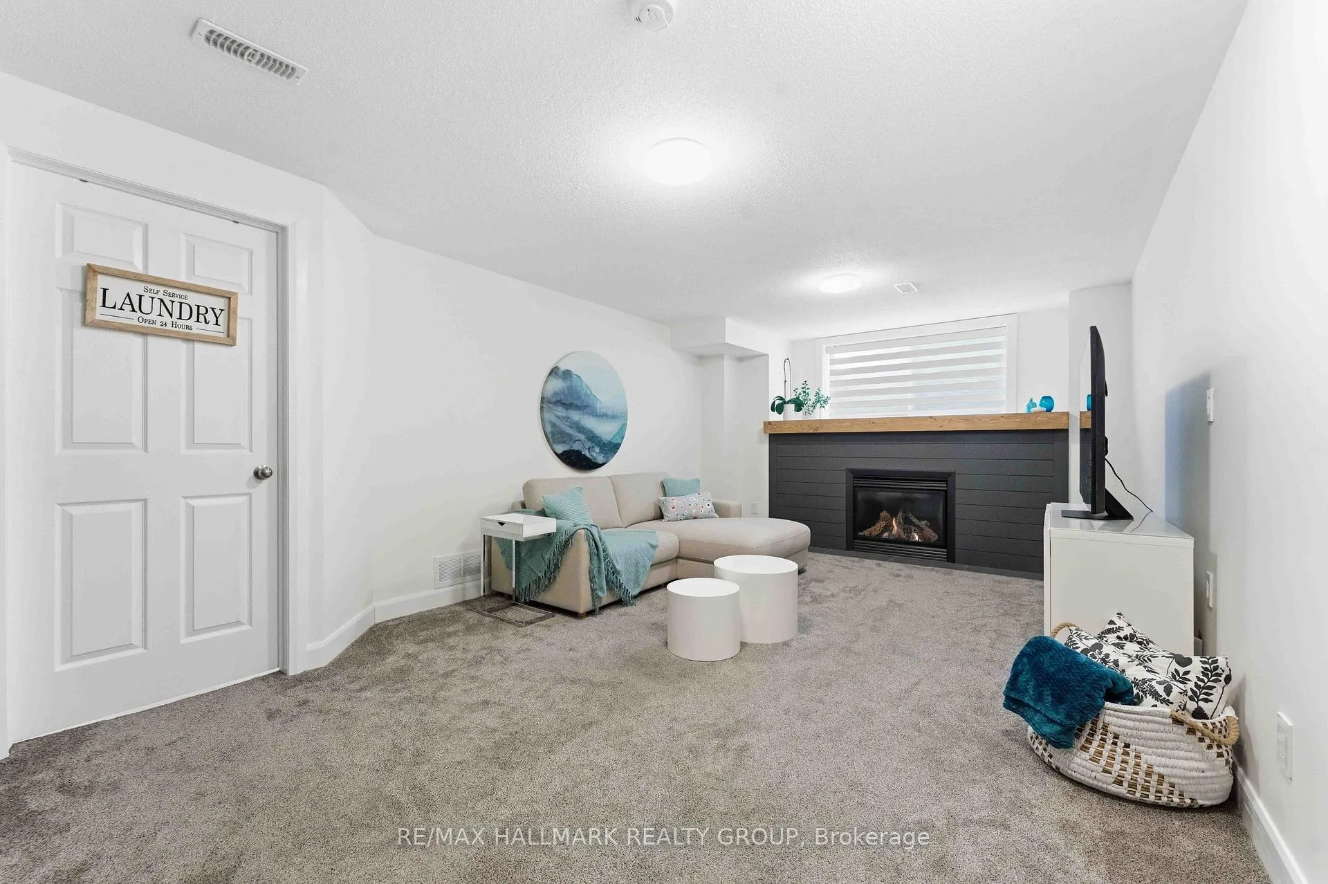 Photo 35 of 2034 Winsome Terrace, Ottawa, Fallingbrook/Gardenway South — HOMEH