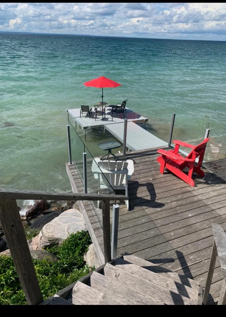 Photo 3 of 567 Lake Drive E, Georgina, Historic Lakeshore Communities — HOMEH