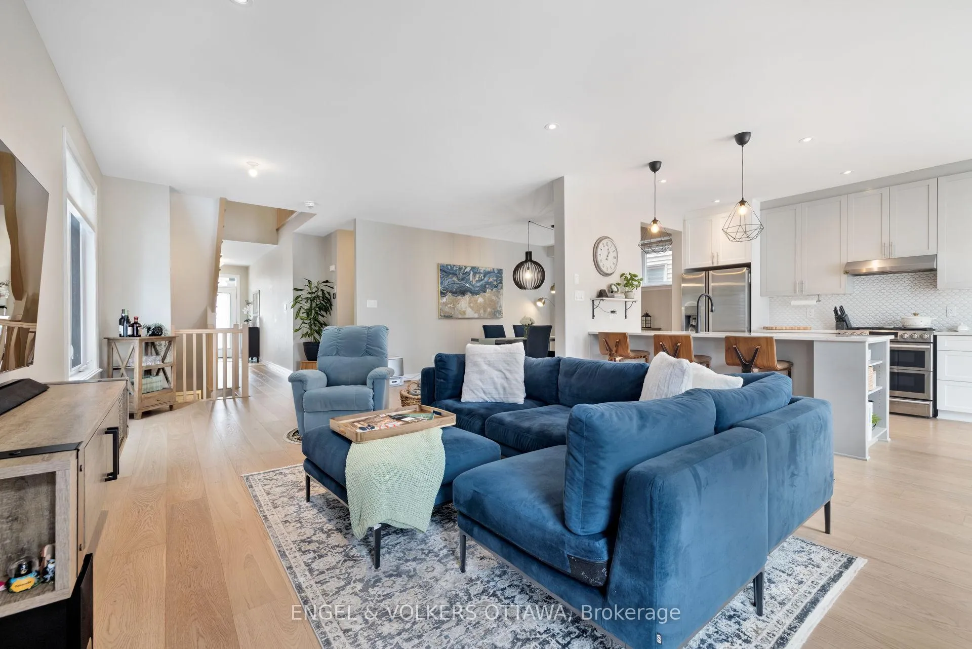 Photo 14 of 176 Balikun Heights, Ottawa, Kanata - Emerald Meadows/Trailwest — HOMEH