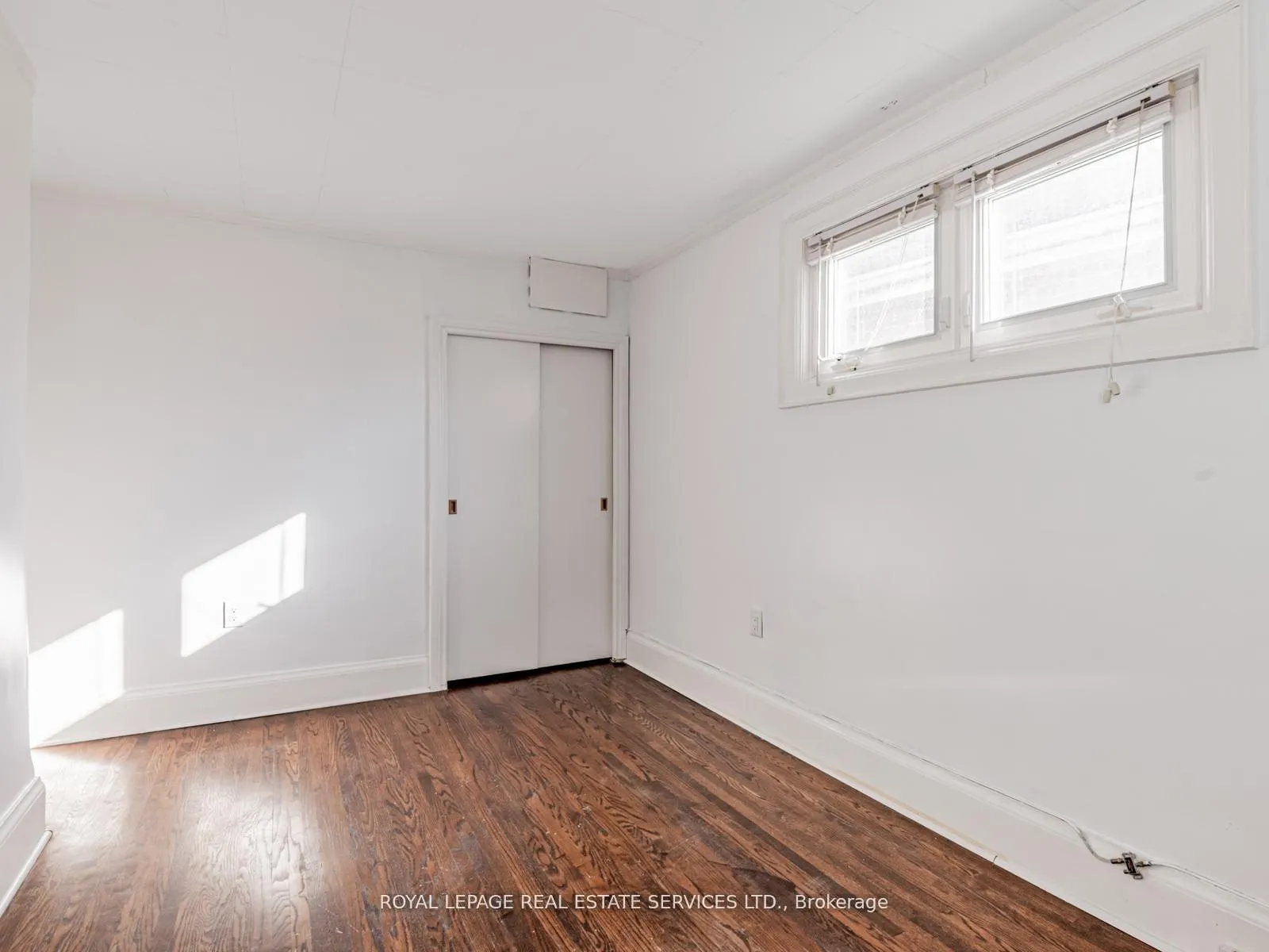Photo 24 of 7 Duplex Crescent, Toronto, Yonge-Eglinton — HOMEH