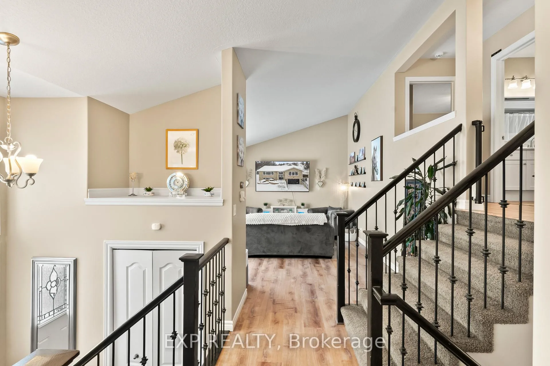 Photo 10 of 31 Kyle Court, Quinte West, Frankford Ward — HOMEH