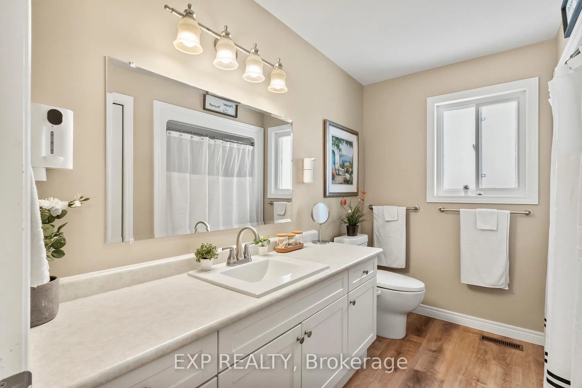 Photo 21 of 31 Kyle Court, Quinte West, Frankford Ward — HOMEH