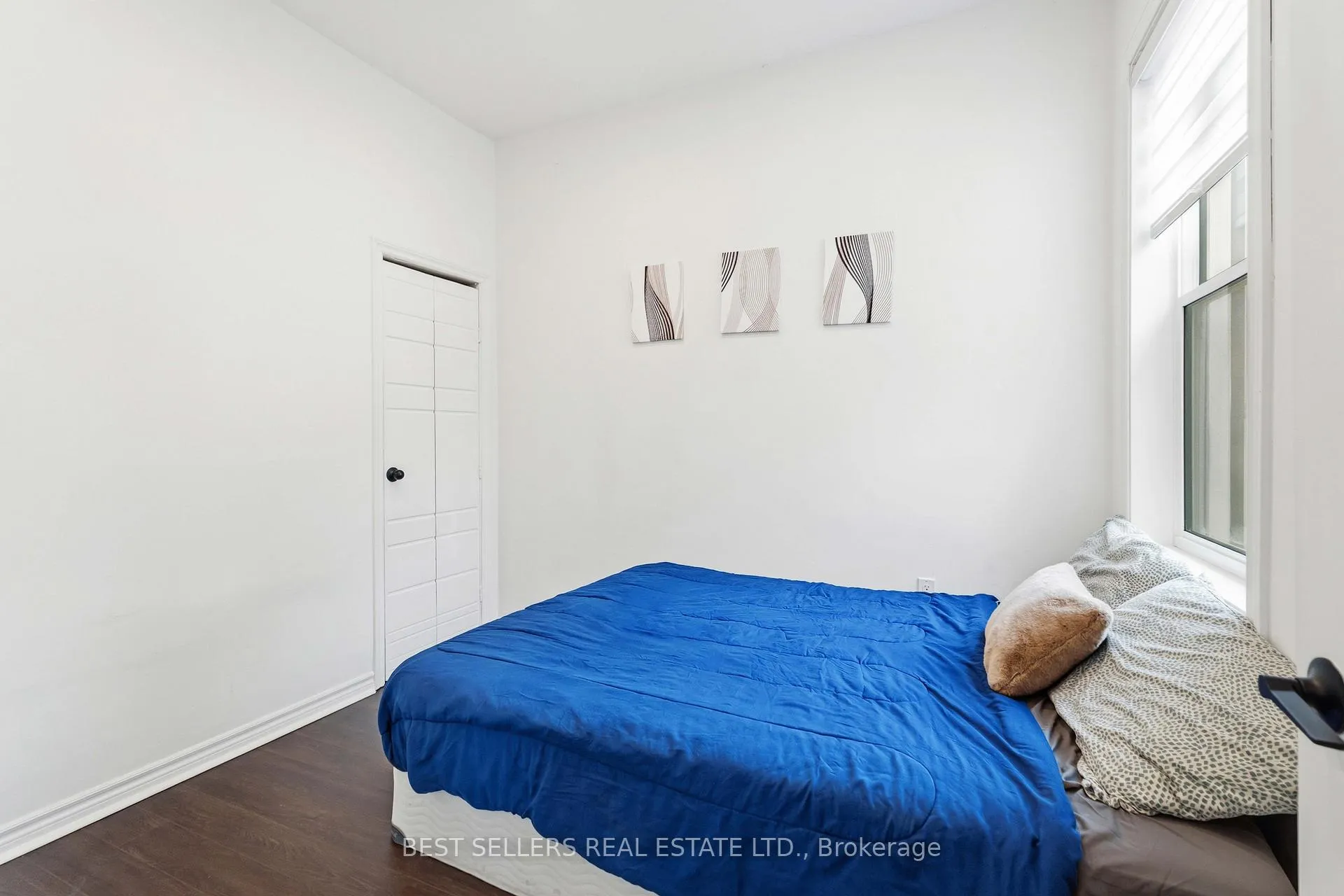 Photo 16 of 300 East Avenue N, Hamilton, Landsdale — HOMEH