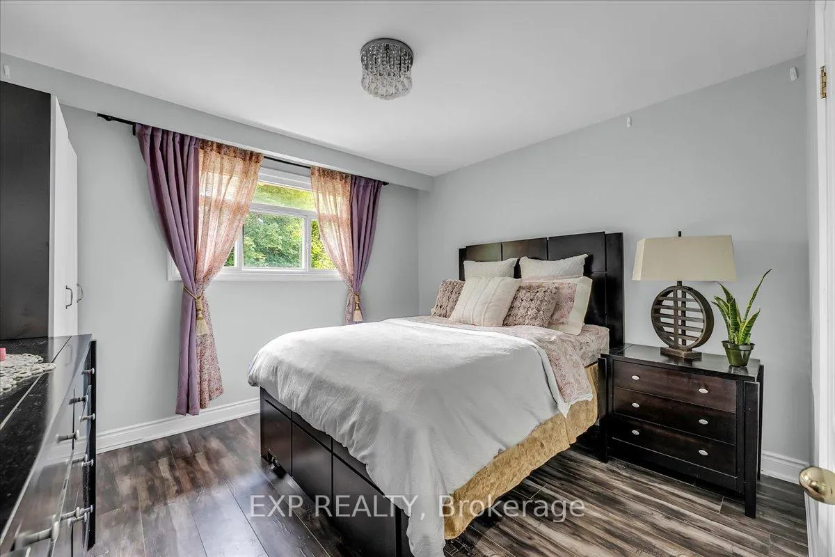Photo 14 of 135 Mill Street N, Brampton, Downtown Brampton — HOMEH