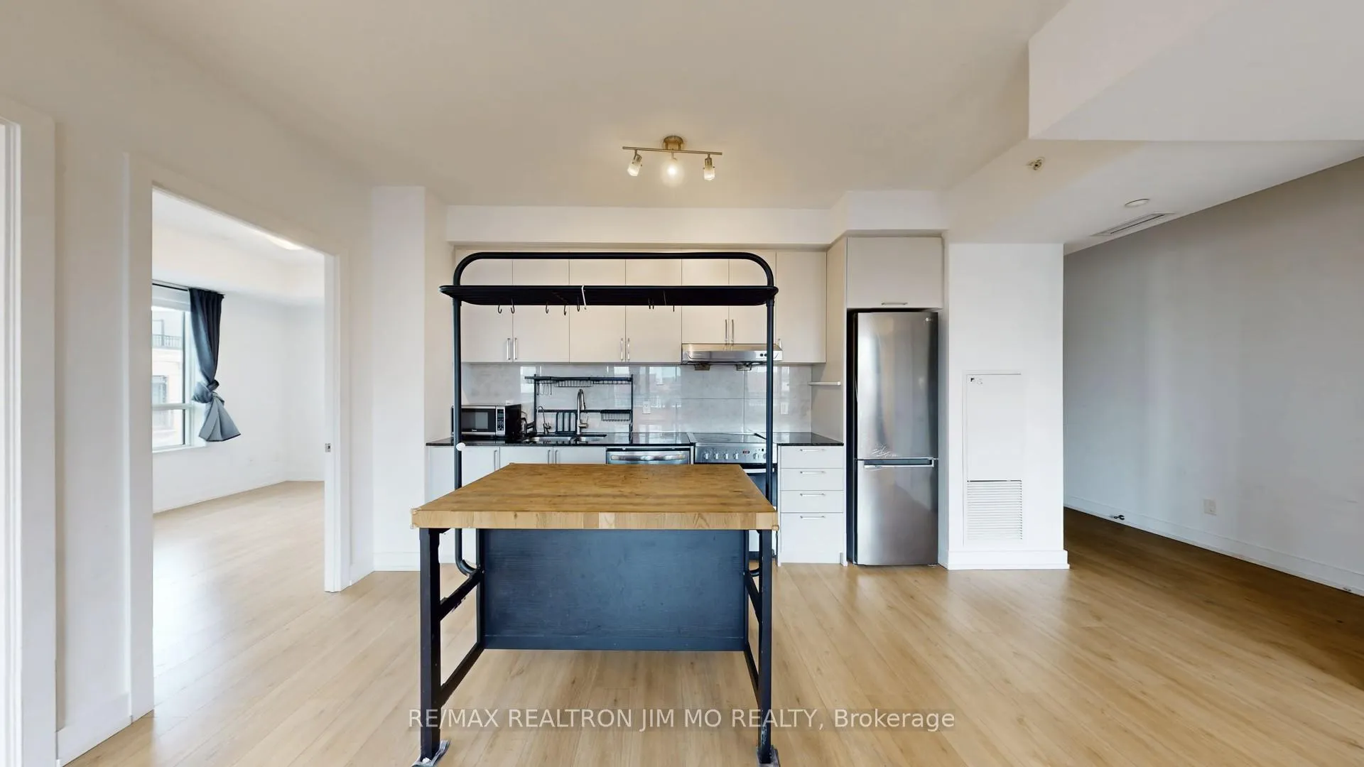 Photo 11 of Unit 328W, 268 Buchanan Street, Markham, Unionville — HOMEH