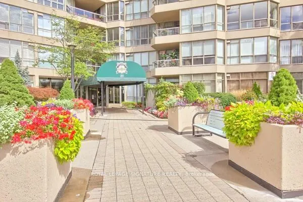 Front of Unit 1402, 20 Guildwood Parkway