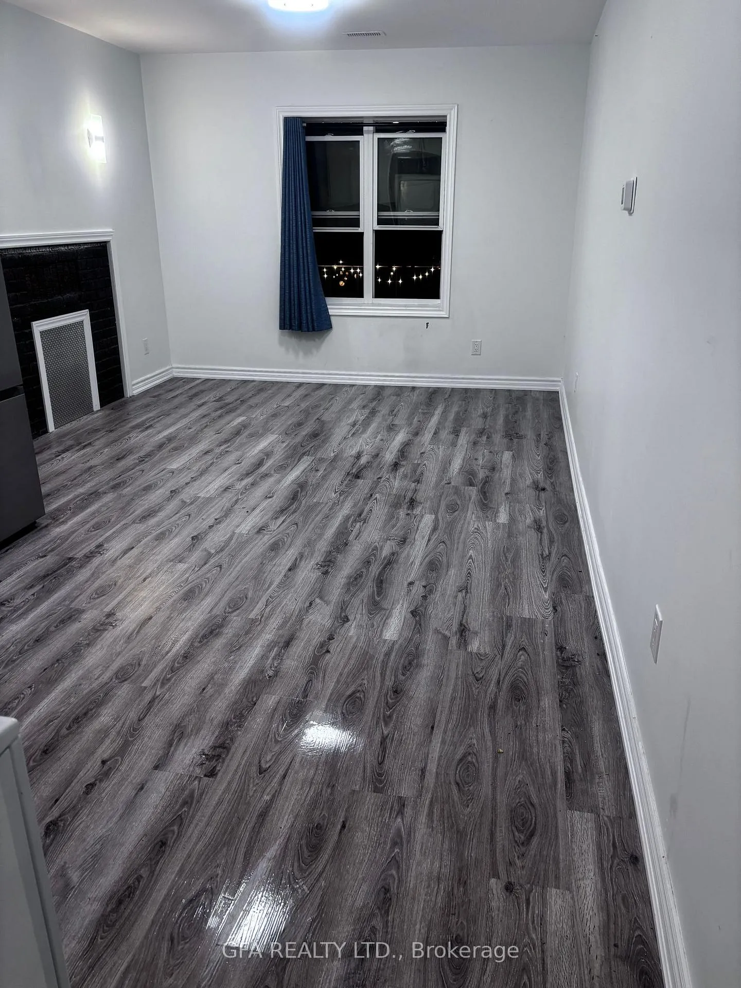 Photo 3 of Unit A, 299 Ottawa Street, Hamilton, Crown Point — HOMEH