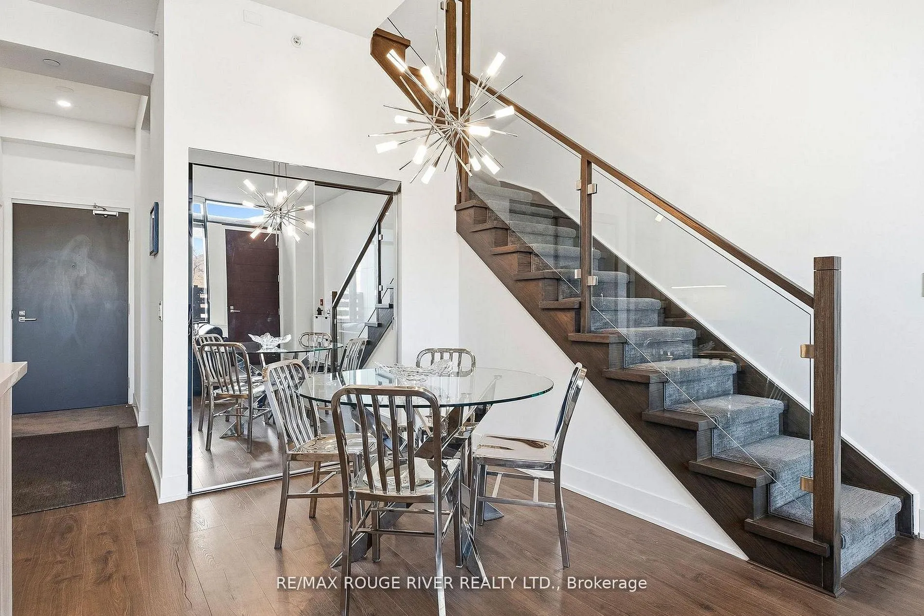 Photo 23 of Unit Th 104, 2908 Highway 7, Vaughan, Concord — HOMEH