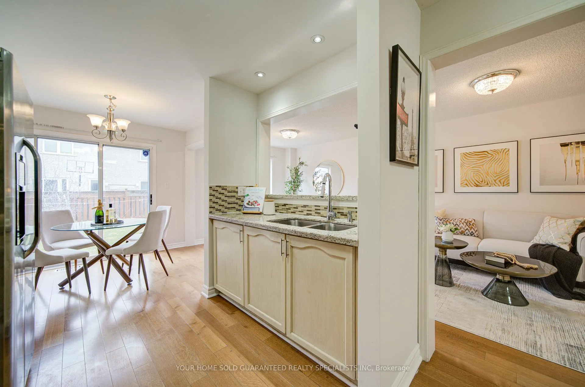 Photo 6 of 58 Warren Bradley Street, Markham, Berczy — HOMEH