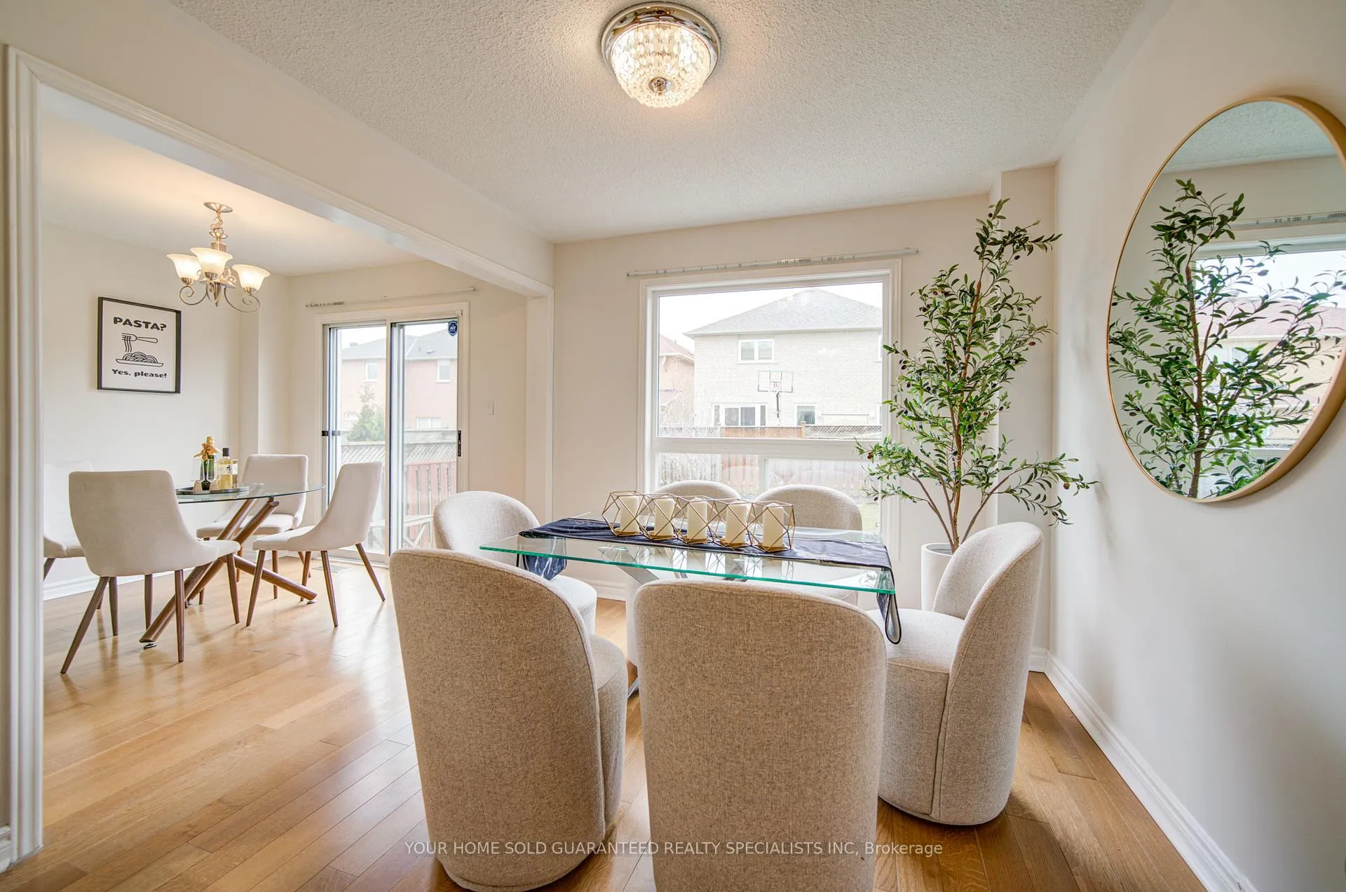 Photo 7 of 58 Warren Bradley Street, Markham, Berczy — HOMEH