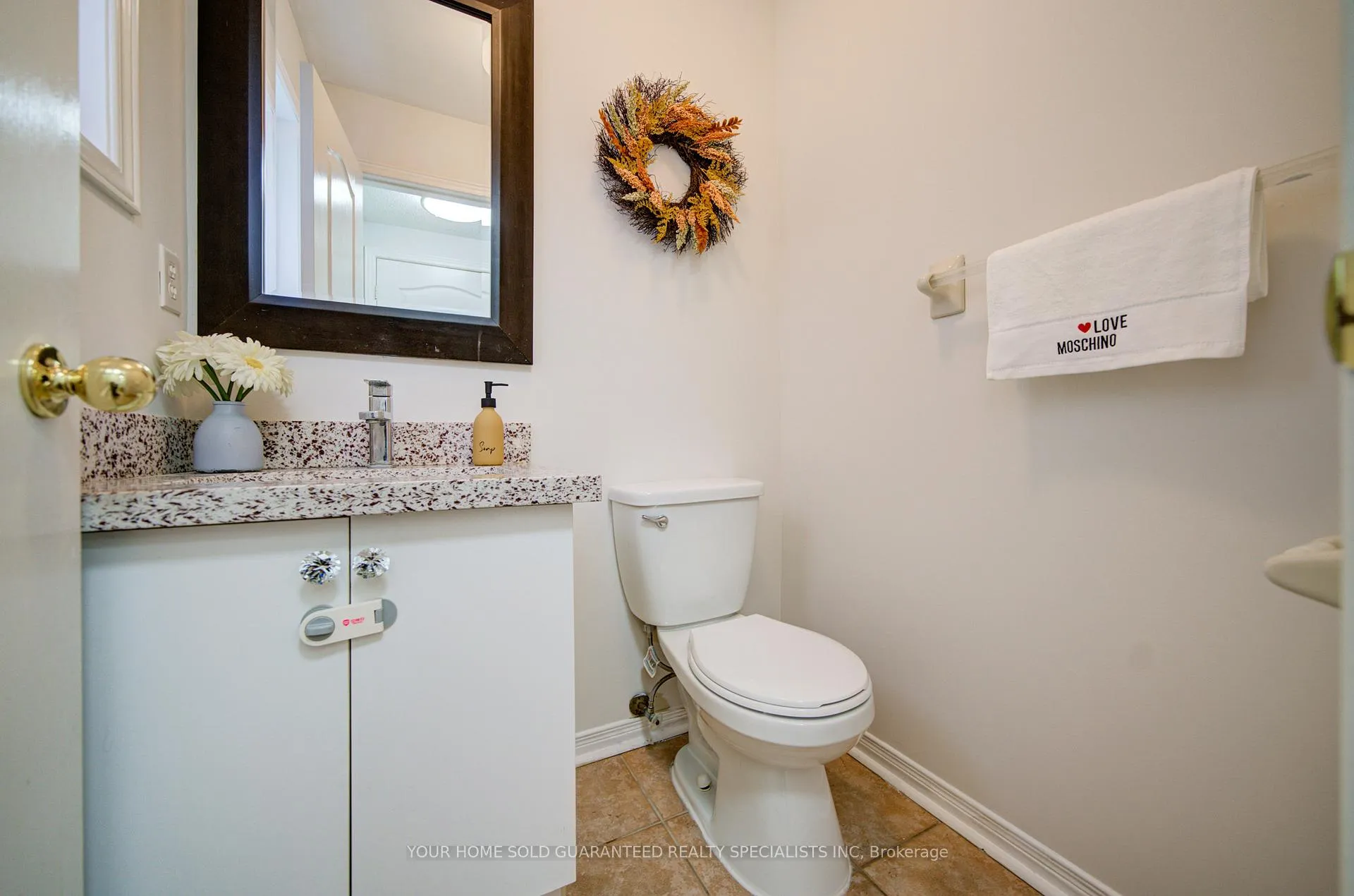 Photo 10 of 58 Warren Bradley Street, Markham, Berczy — HOMEH