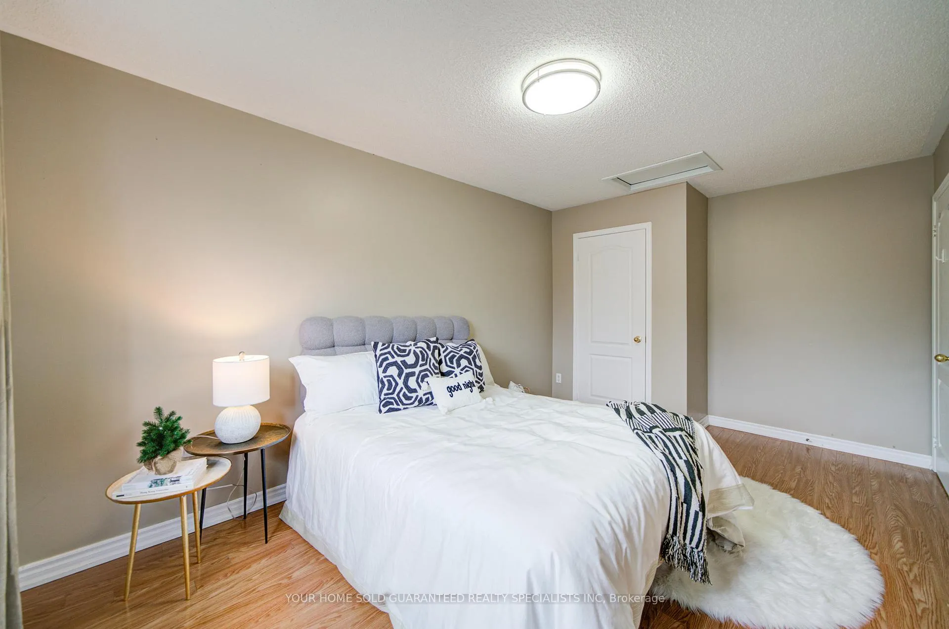 Photo 18 of 58 Warren Bradley Street, Markham, Berczy — HOMEH