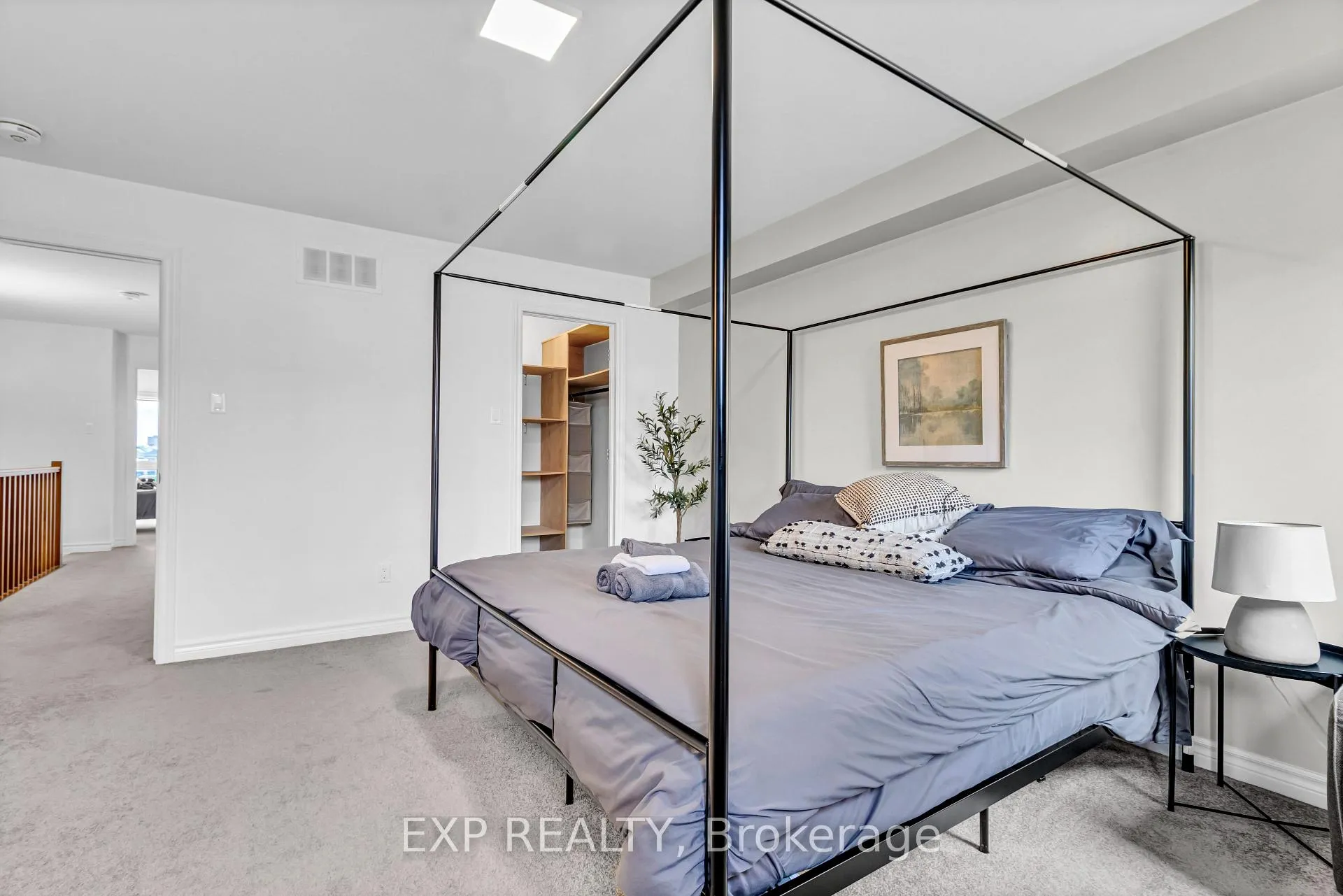 Photo 17 of 49 Salamander Way, Ottawa, Blossom Park/Kemp Park/Findlay Creek — HOMEH