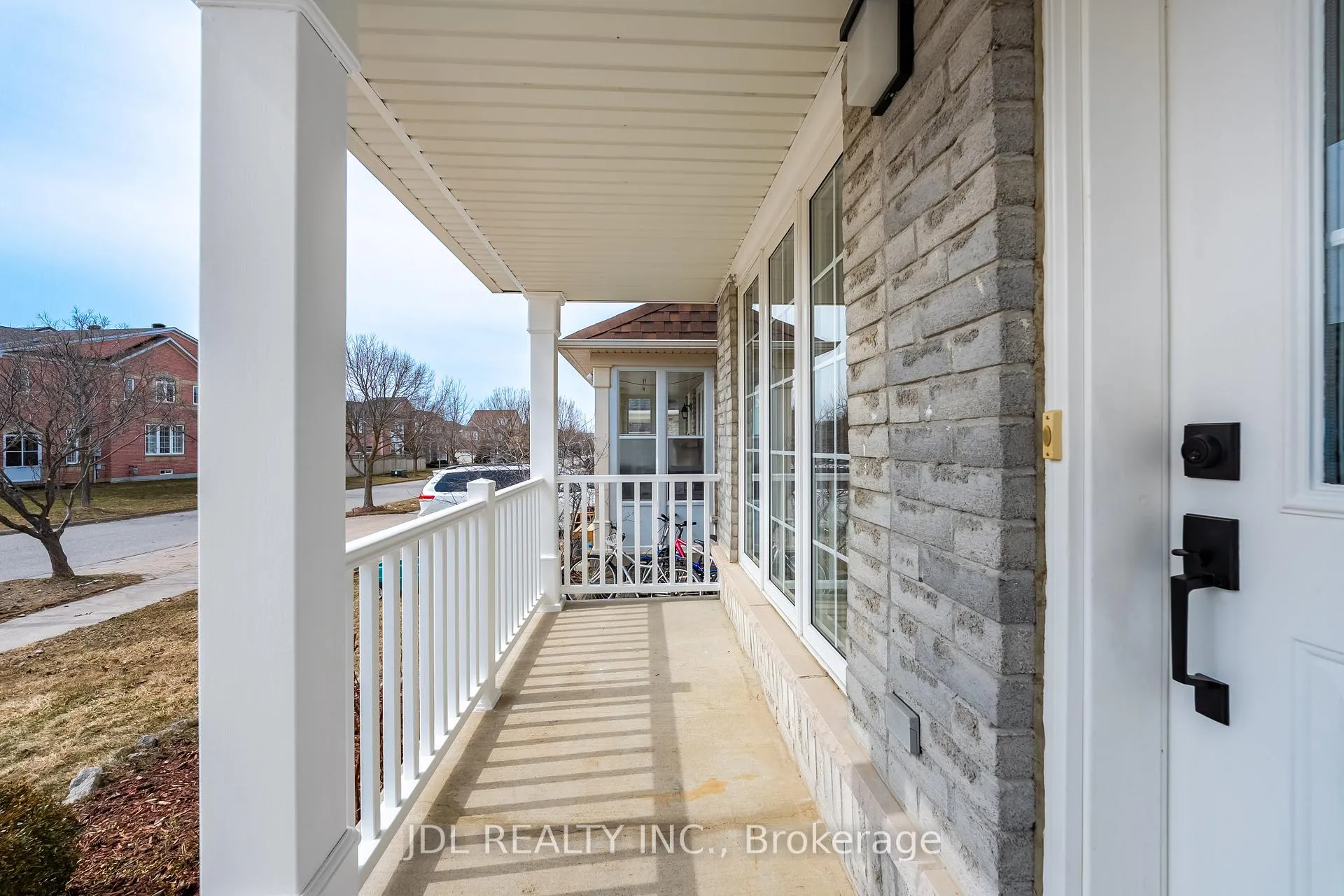 Photo 3 of 54 Joseph Glover Avenue, Markham, Berczy — HOMEH