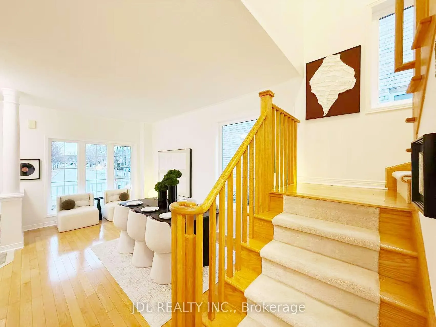 Photo 9 of 54 Joseph Glover Avenue, Markham, Berczy — HOMEH