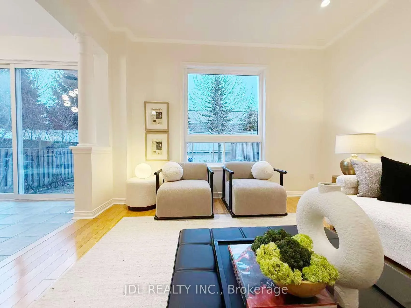 Photo 13 of 54 Joseph Glover Avenue, Markham, Berczy — HOMEH
