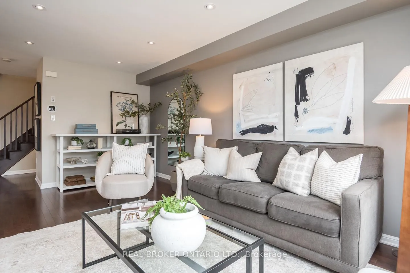 Photo 12 of 984 Nadalin Heights, Milton, Willmott — HOMEH